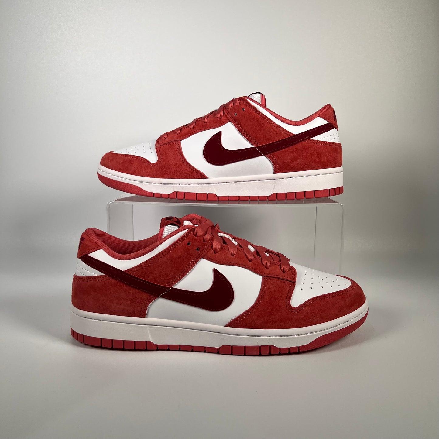 Nike Dunk Low Valentine's Day (2024) Size 9.5M/11W NEW s17453