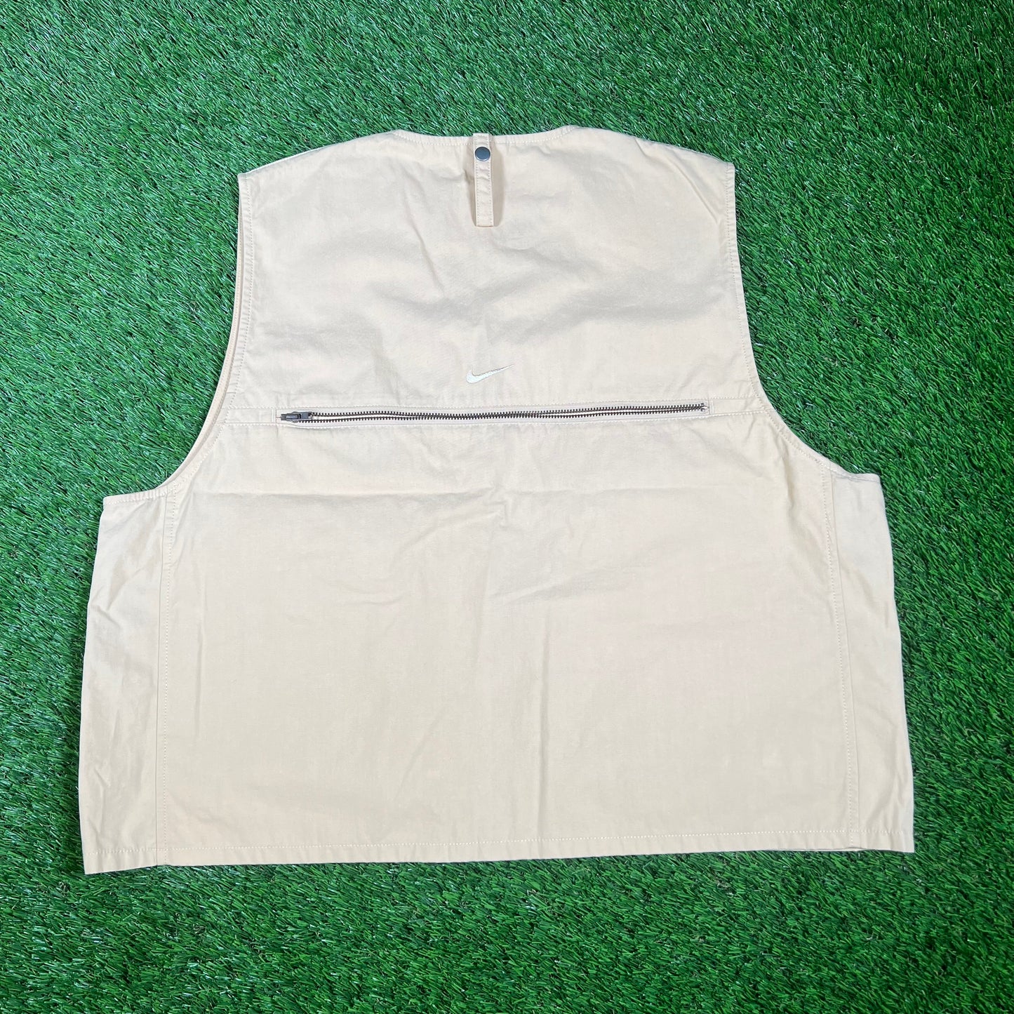Nike Khaki Field Vest Size Medium NEW x14299