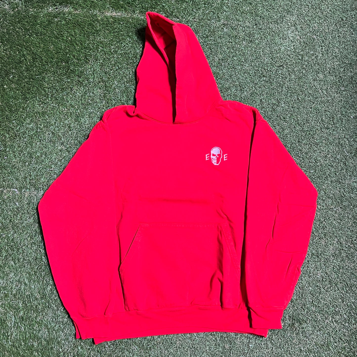 Eric Emanuel "NYC 6 on 1 Classic" Red Hoodie Size XL USED x13426