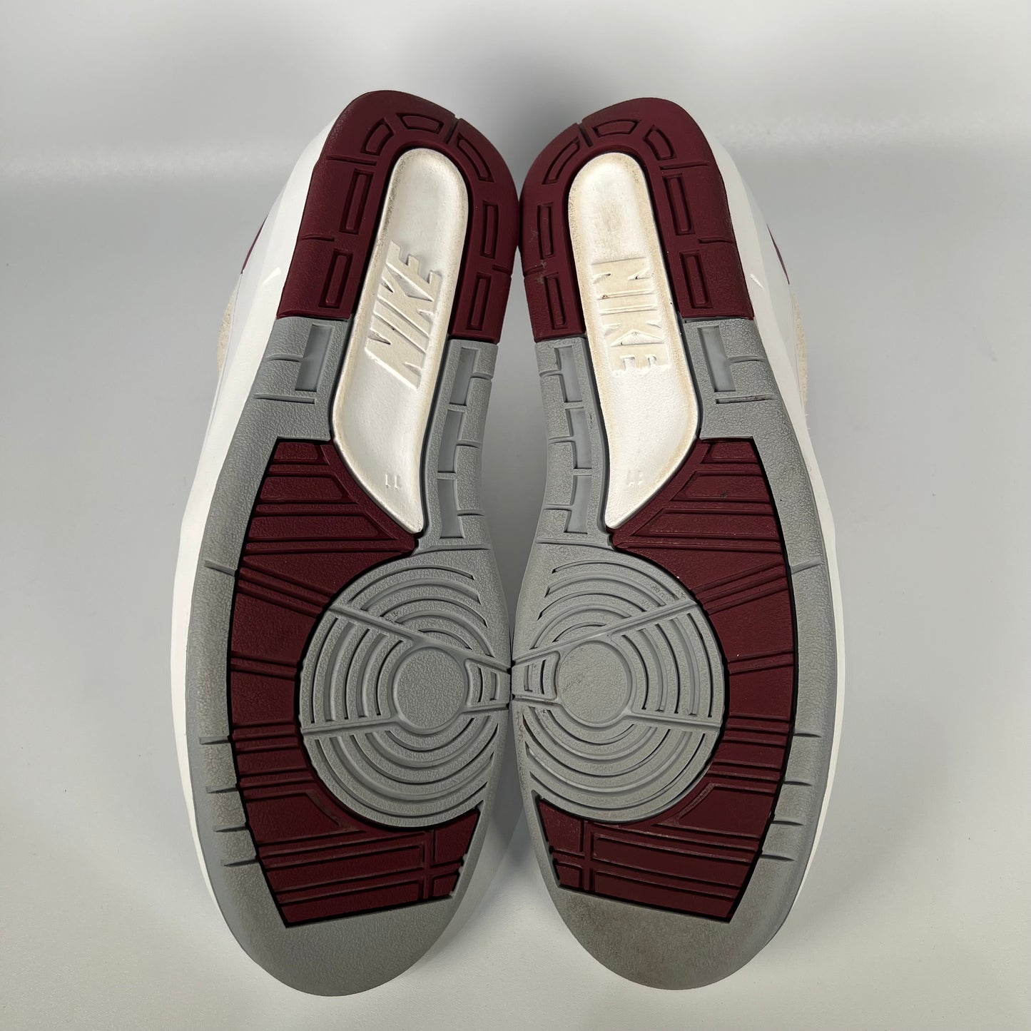 Jordan 2 Low Cherrywood (2023) Size 11 USED s17532