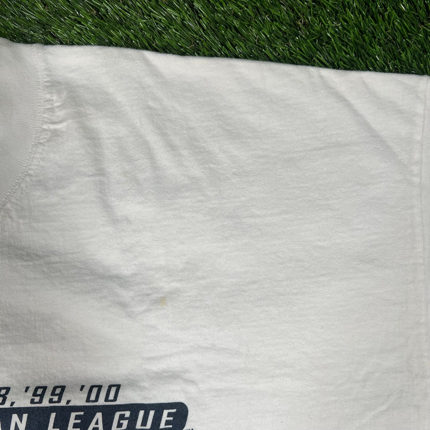 2000 Yankees Champions Clubhouse White Tee Size XXL NEW v16552