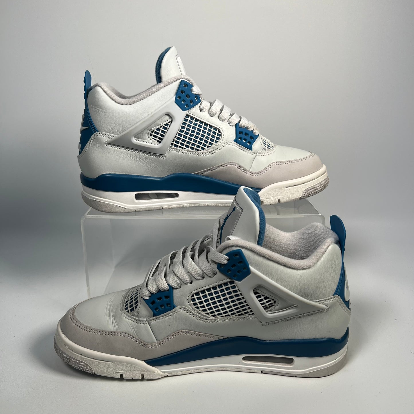 Jordan 4 Military Blue (2024) Size 8 USED s17595