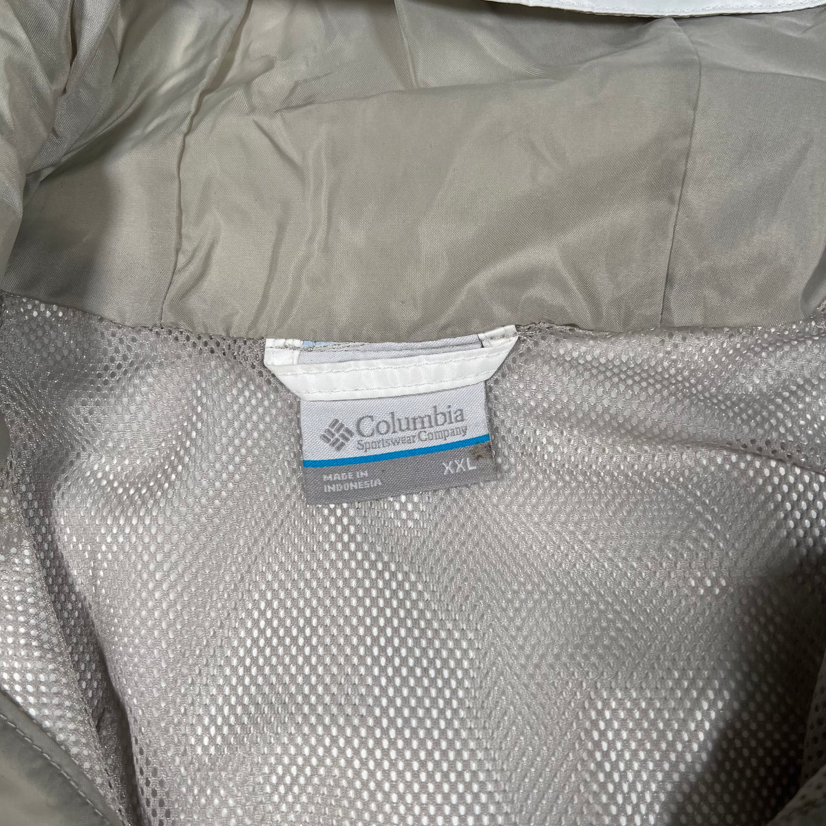 Columbia White Windbreaker Size XXL USED v17838