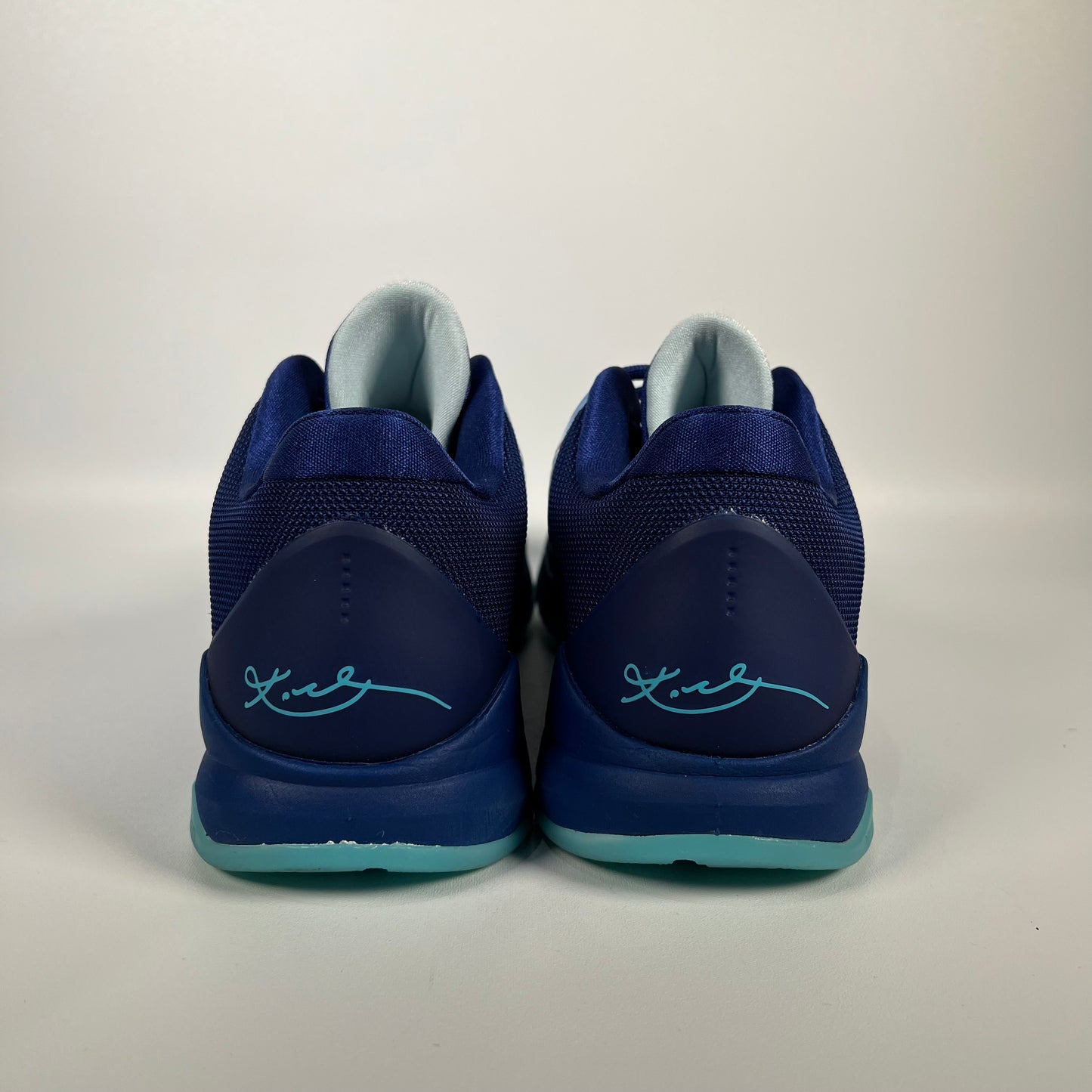 Nike Kobe 5 X-Ray Size 9 USED s17355