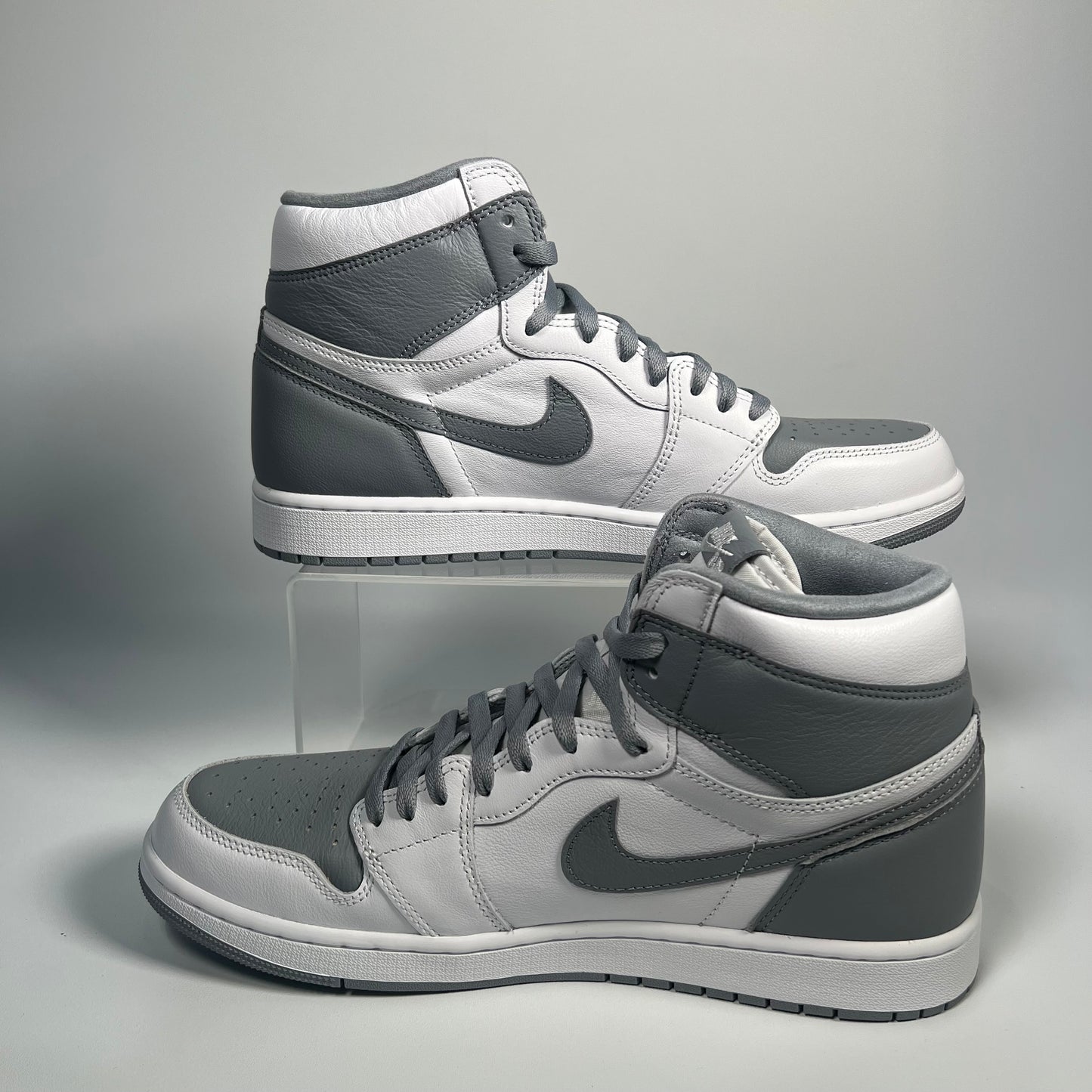 Jordan 1 Stealth 2022 Size 12 NEW S17580