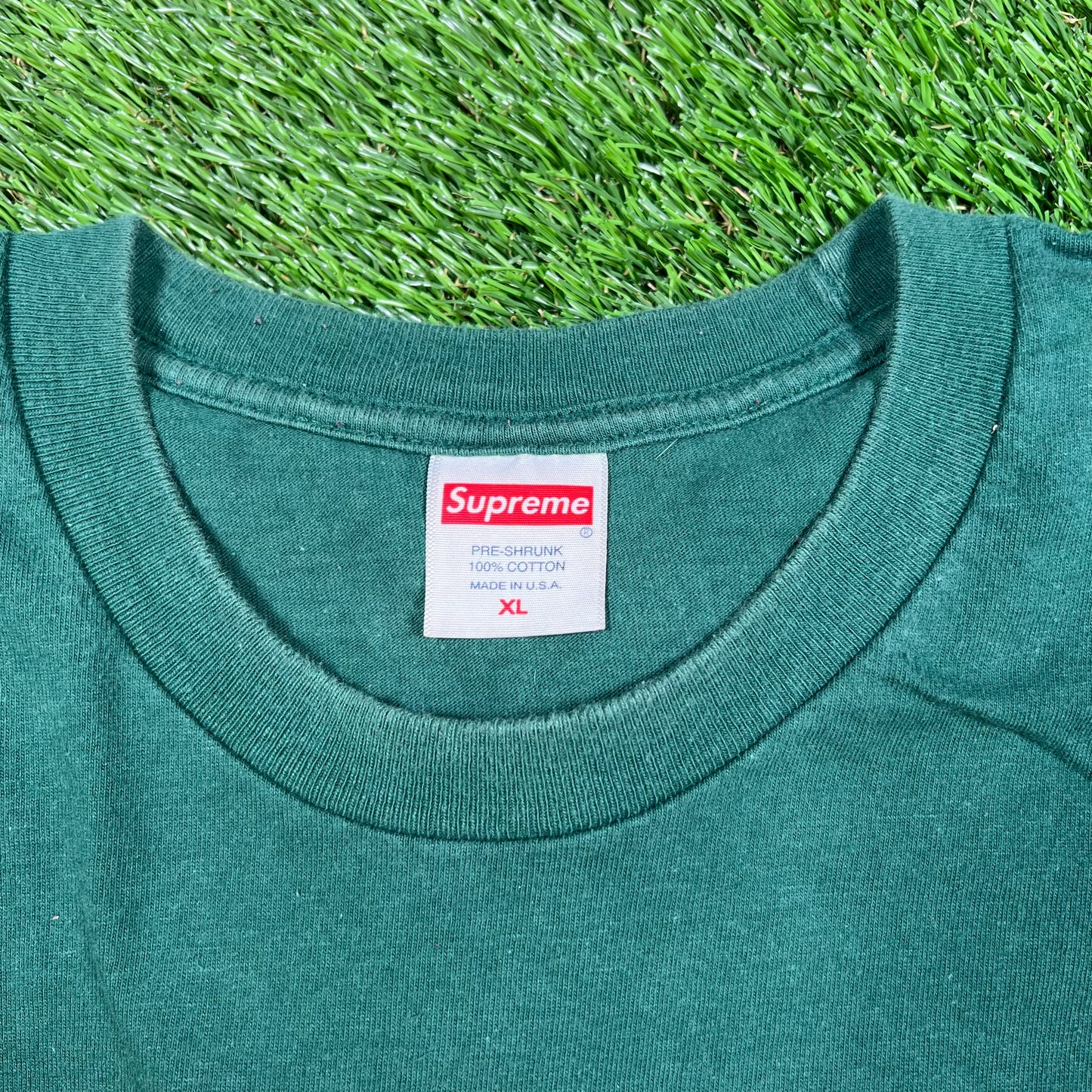 Supreme Mike Kelly Hiding 2018 Green Tee Size XL USED x14429