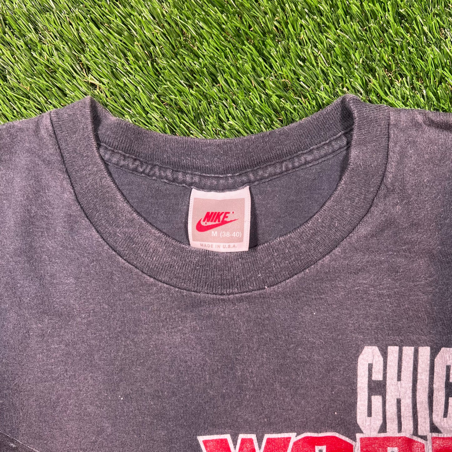 1990s Nike Jordan Chicago World Champs Dunking Washed Grey Tee Size Medium USED v18735