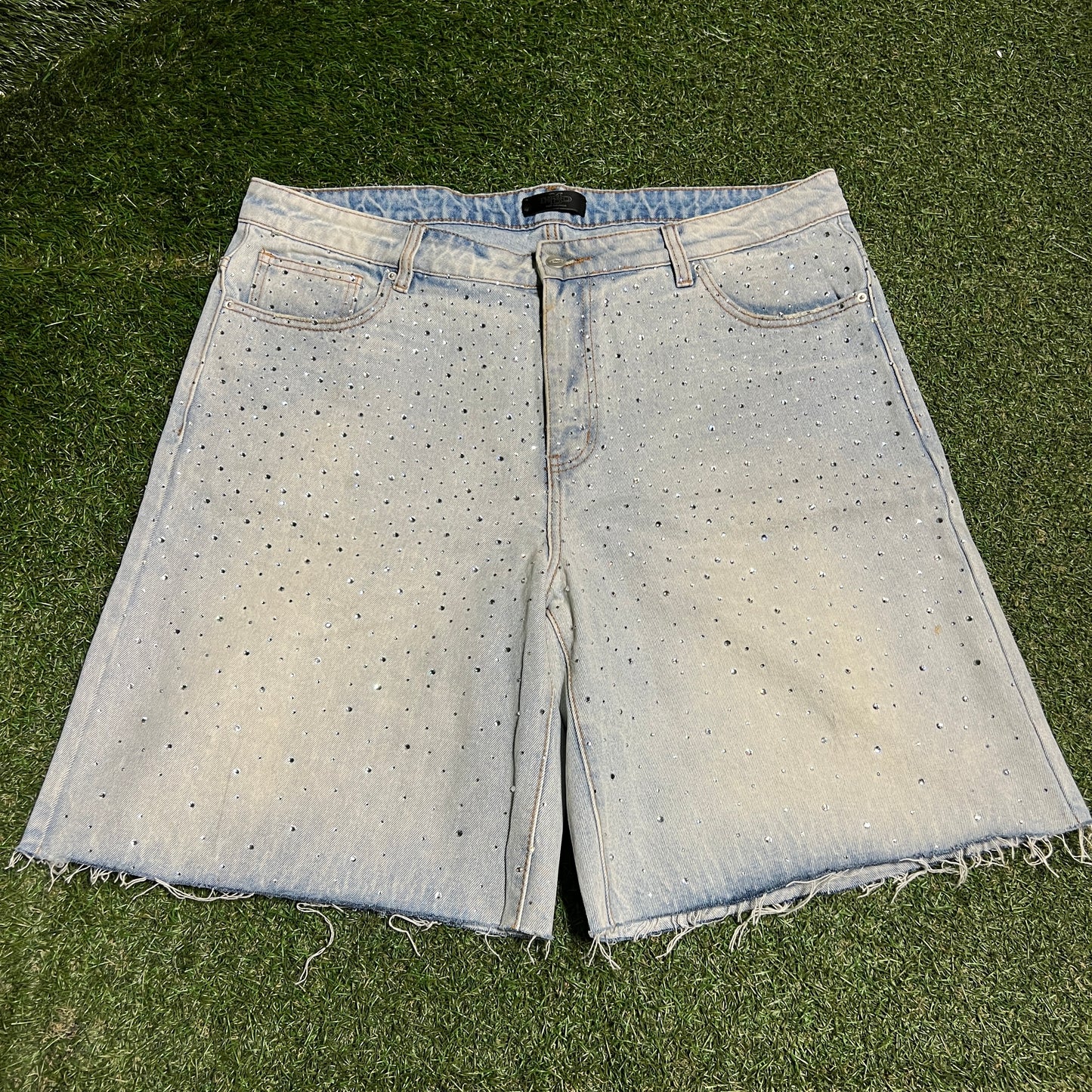 HMDD Crystal Jeans Shorts Jhorts Size XXL USED x14295