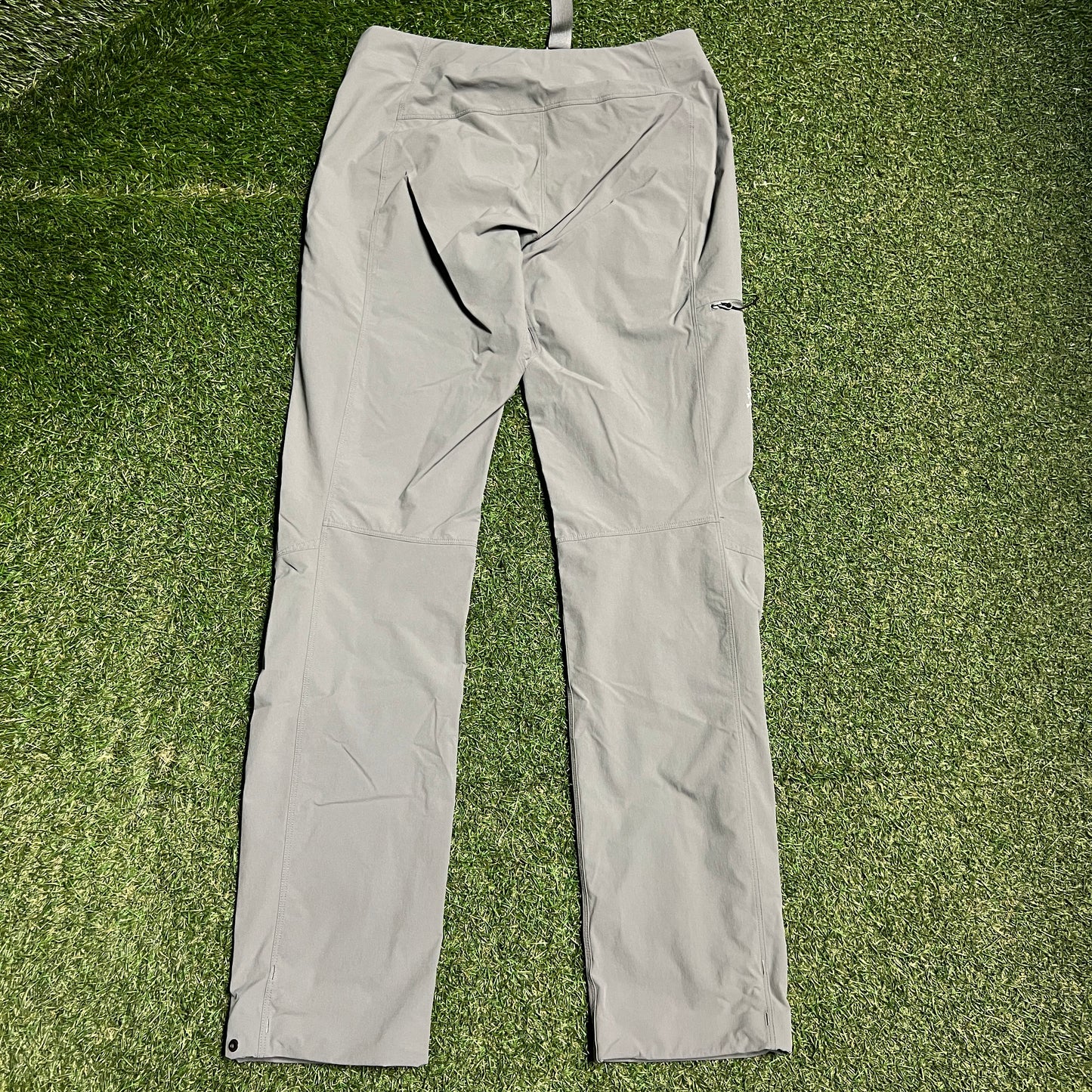 Arc'teryx Grey Nylon Pants Size 30 USED x14188