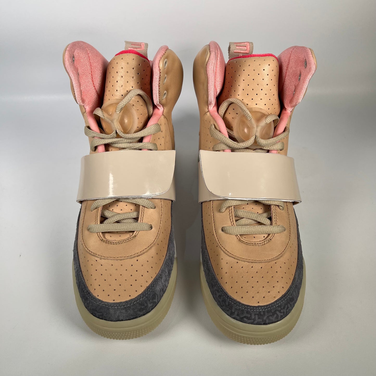 Nike Air Yeezy 1 Net Tan (2009) Size 9 NEW s18541