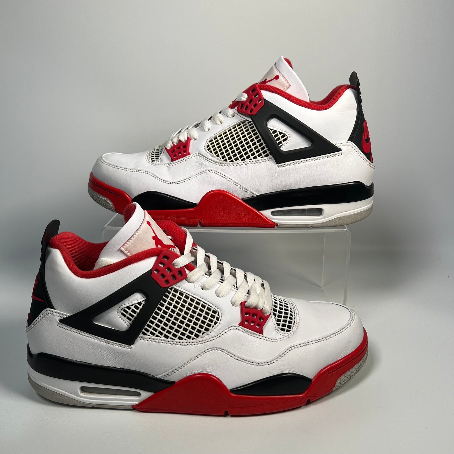 Jordan 4 Fire Red (2020) Size 12 USED s17534