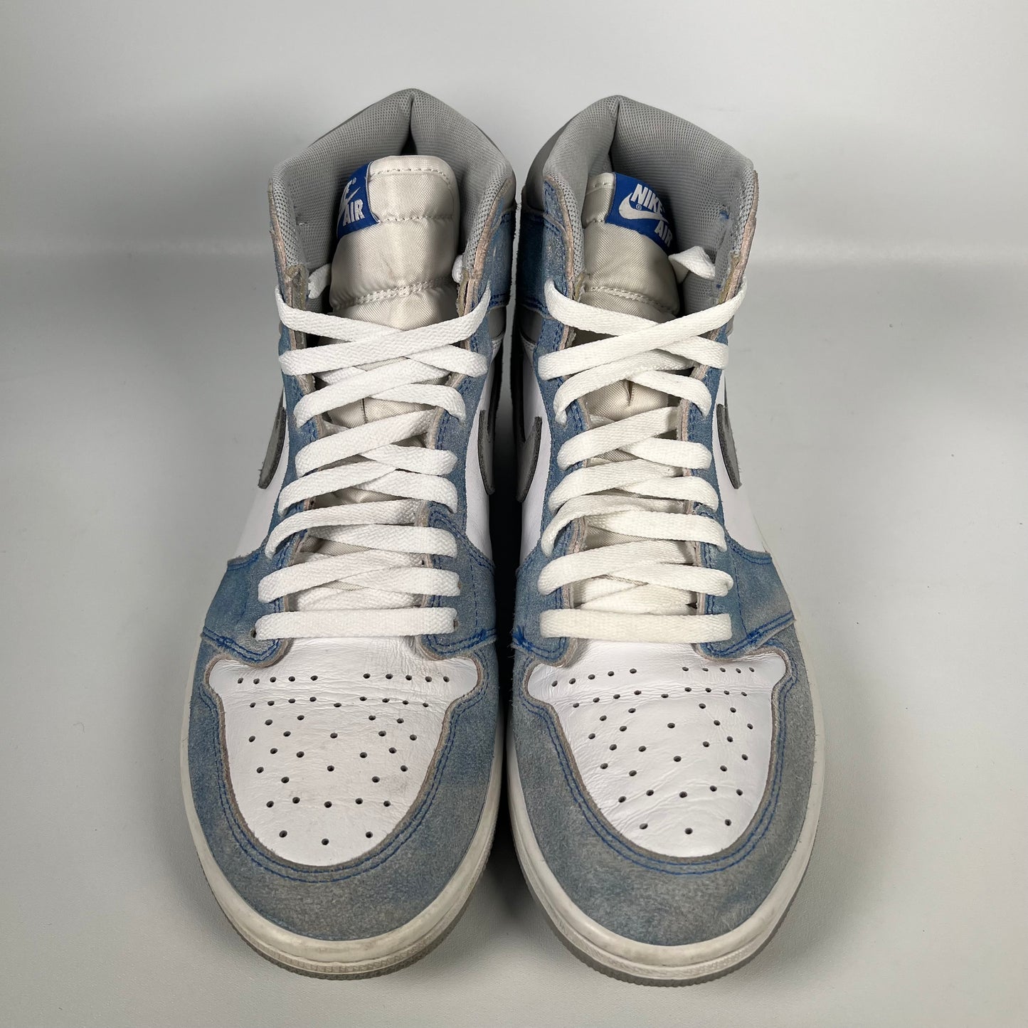 Jordan 1 Hyper Royal (2021) Size 11 USED S17736