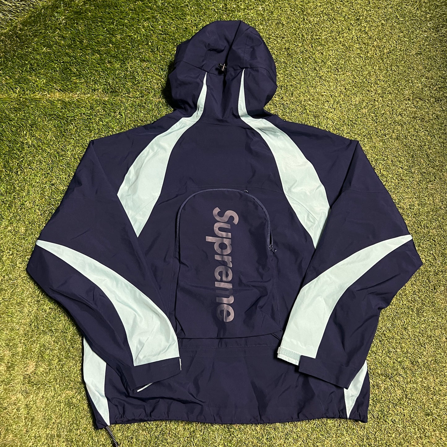 Supreme Gore Tex Paclite Navy Blue Light Jacket (2022) Size Small USED x13848