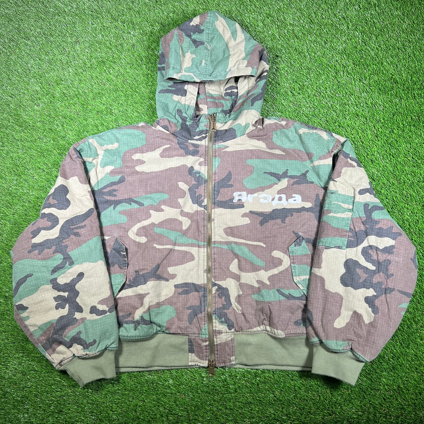 GV Gallery Raspberry New Castle Jacket Size Medium NEW x14882