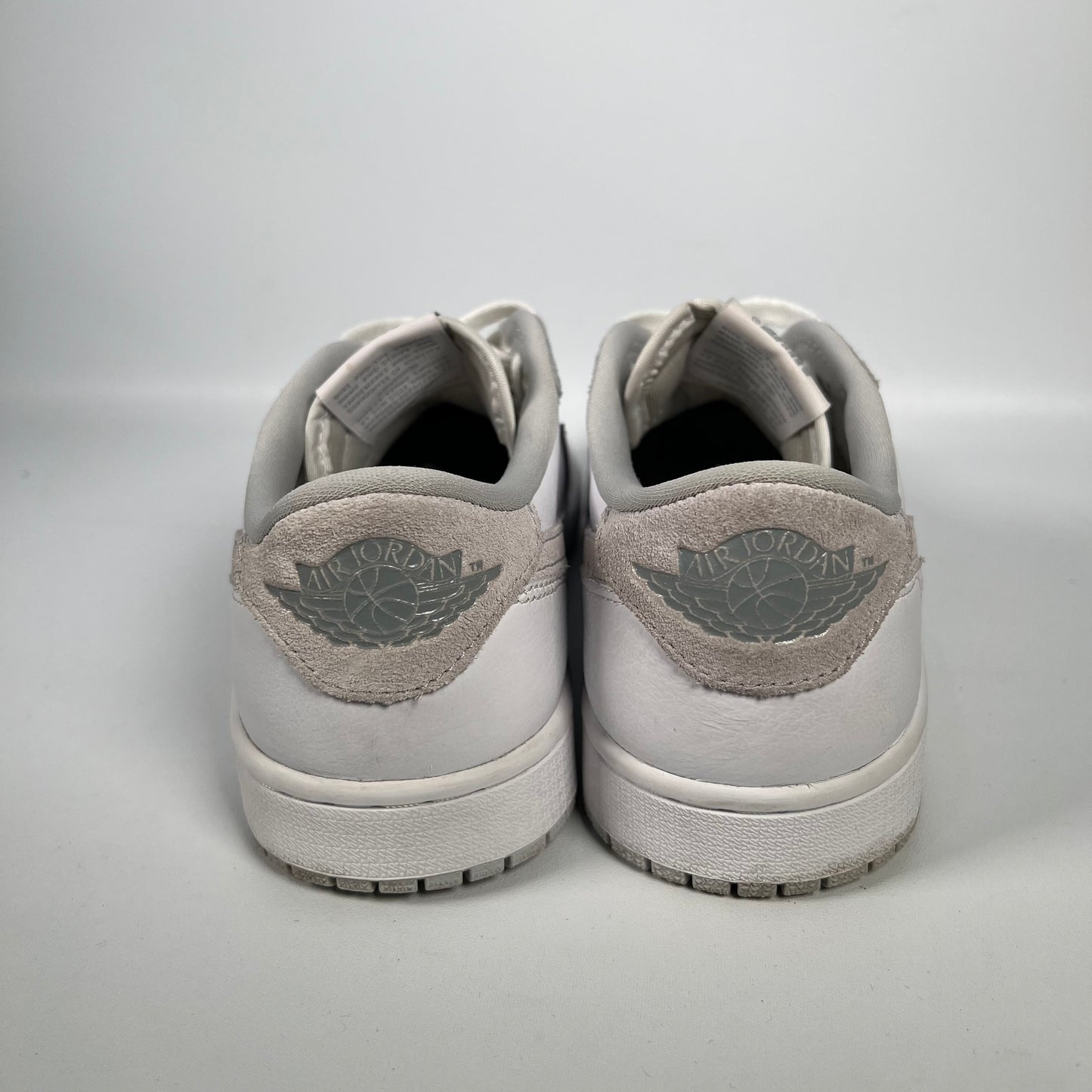 Jordan 1 Low Neutral Grey (2021) Size 8 USED s17714