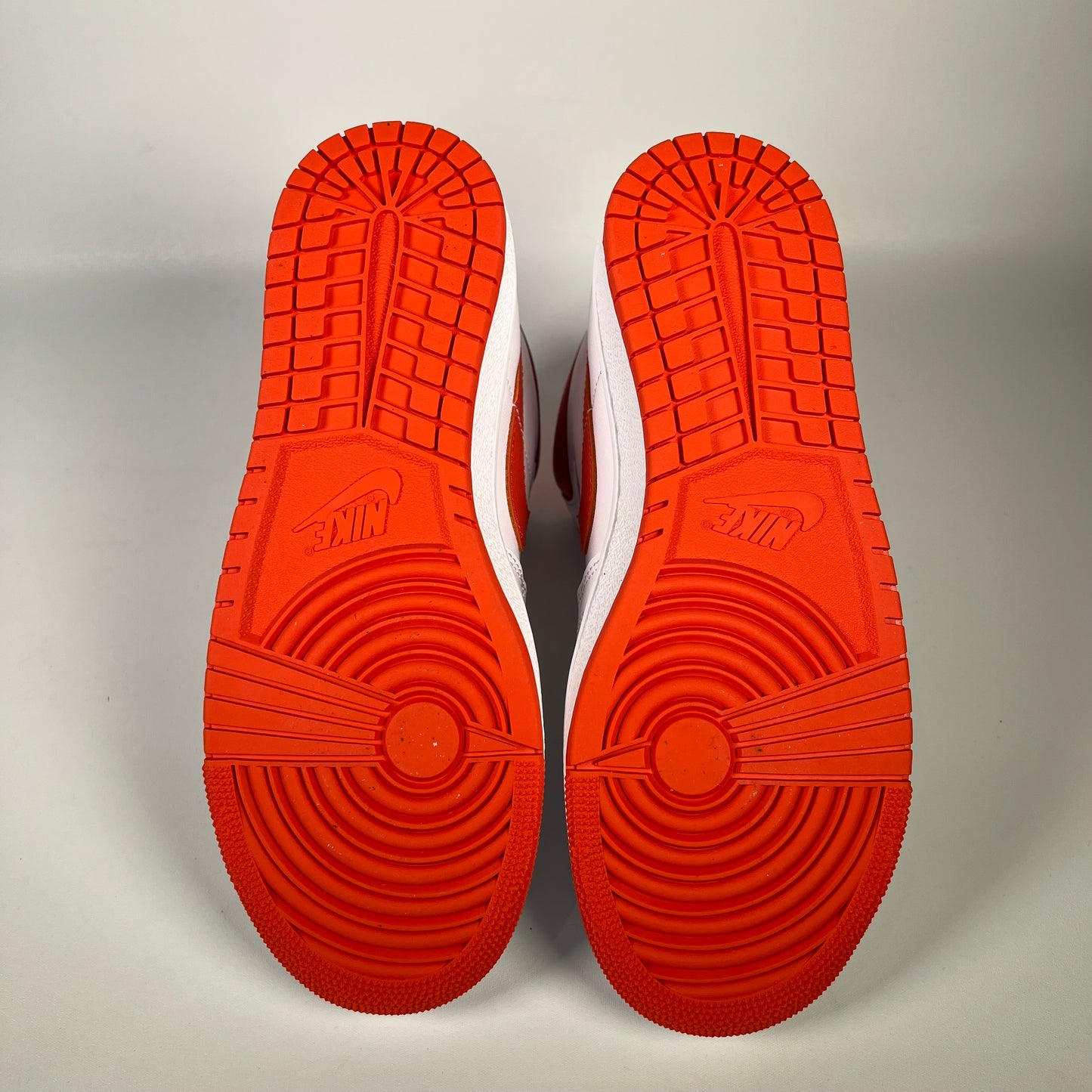 Nike Jordan Air Ship Team Orange (2022) Size 6.5 USED s18126