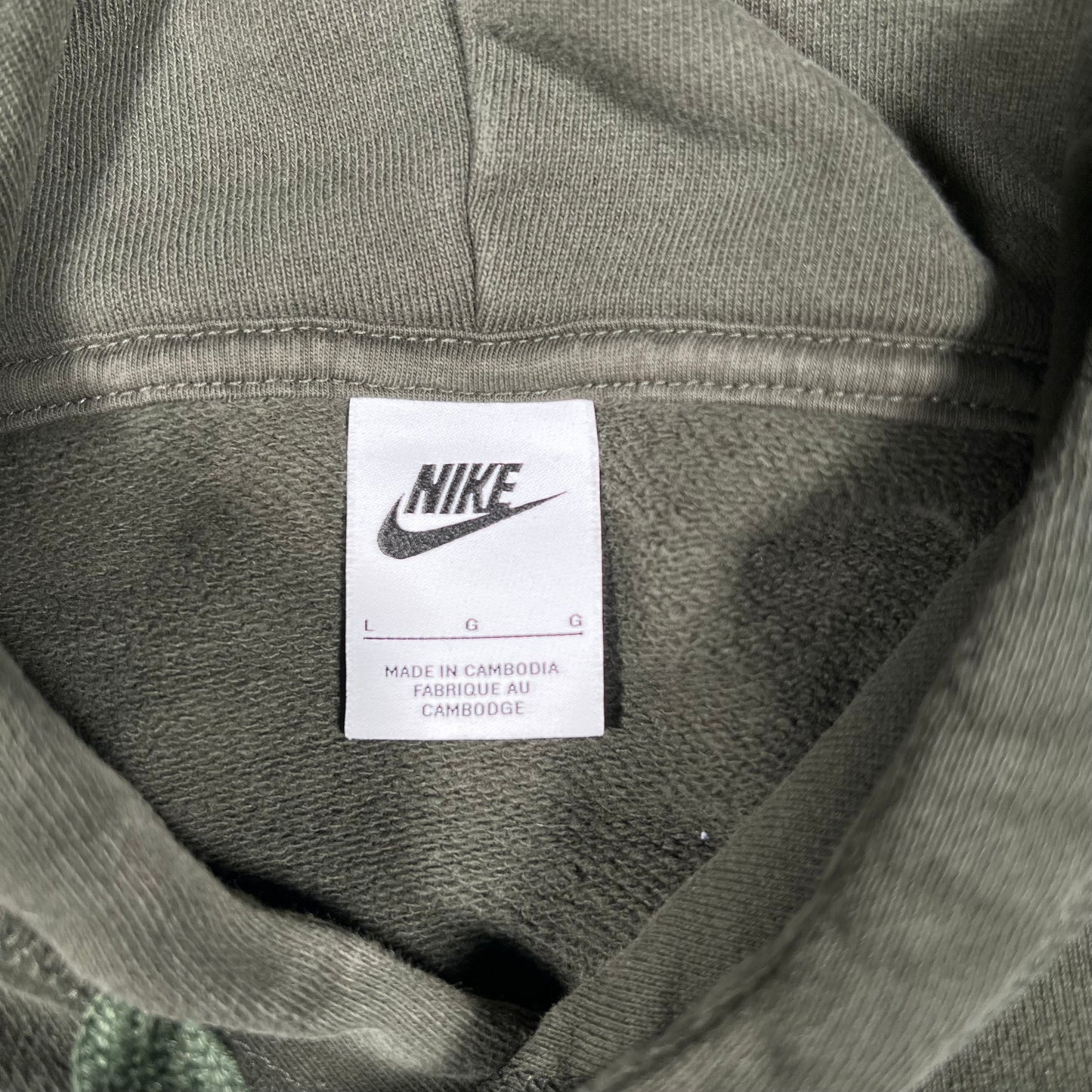 Nike Small Logo Plain Olive Hoodie Size Large USED v16803