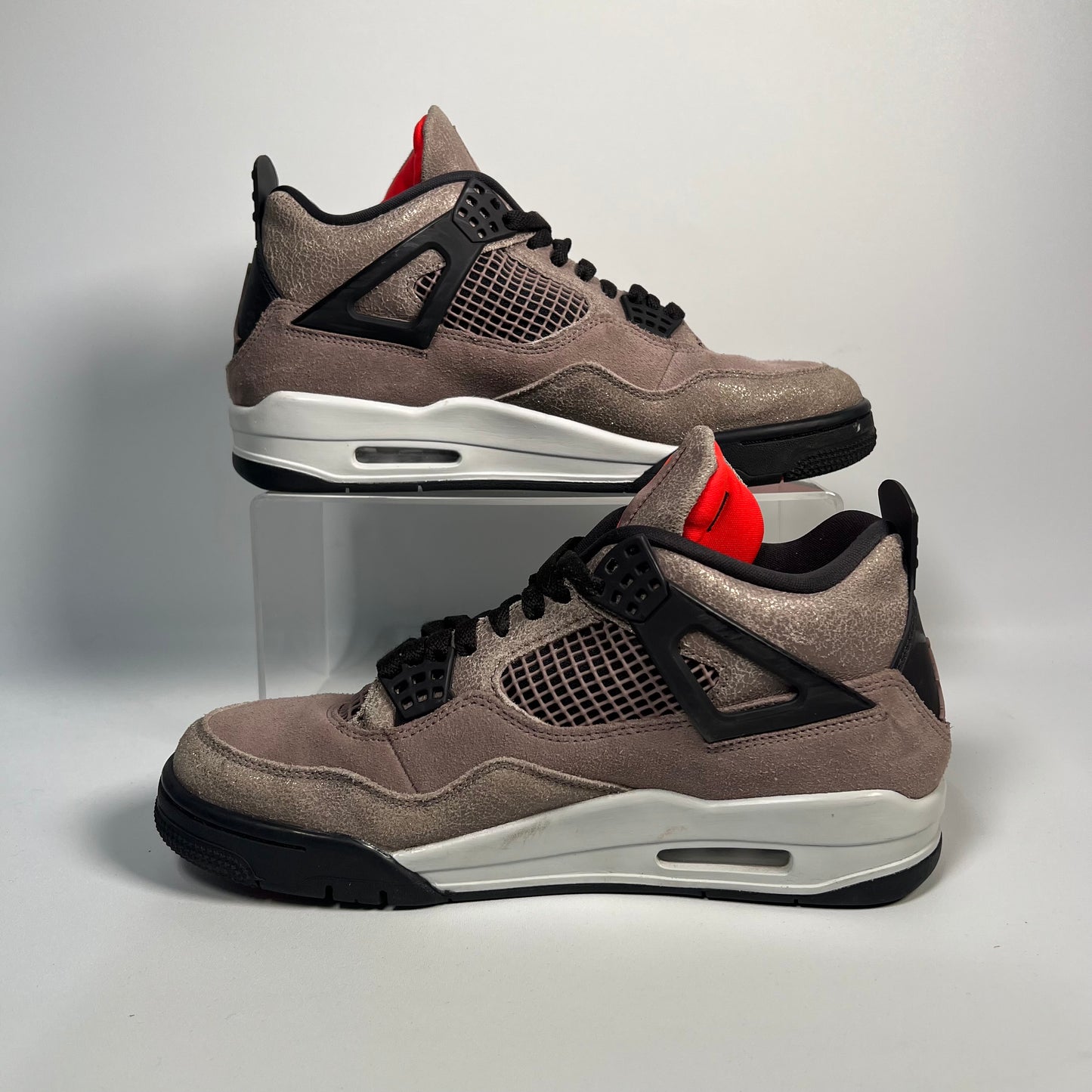 Jordan 4 Taupe Haze (2021) Size 9 USED s7545