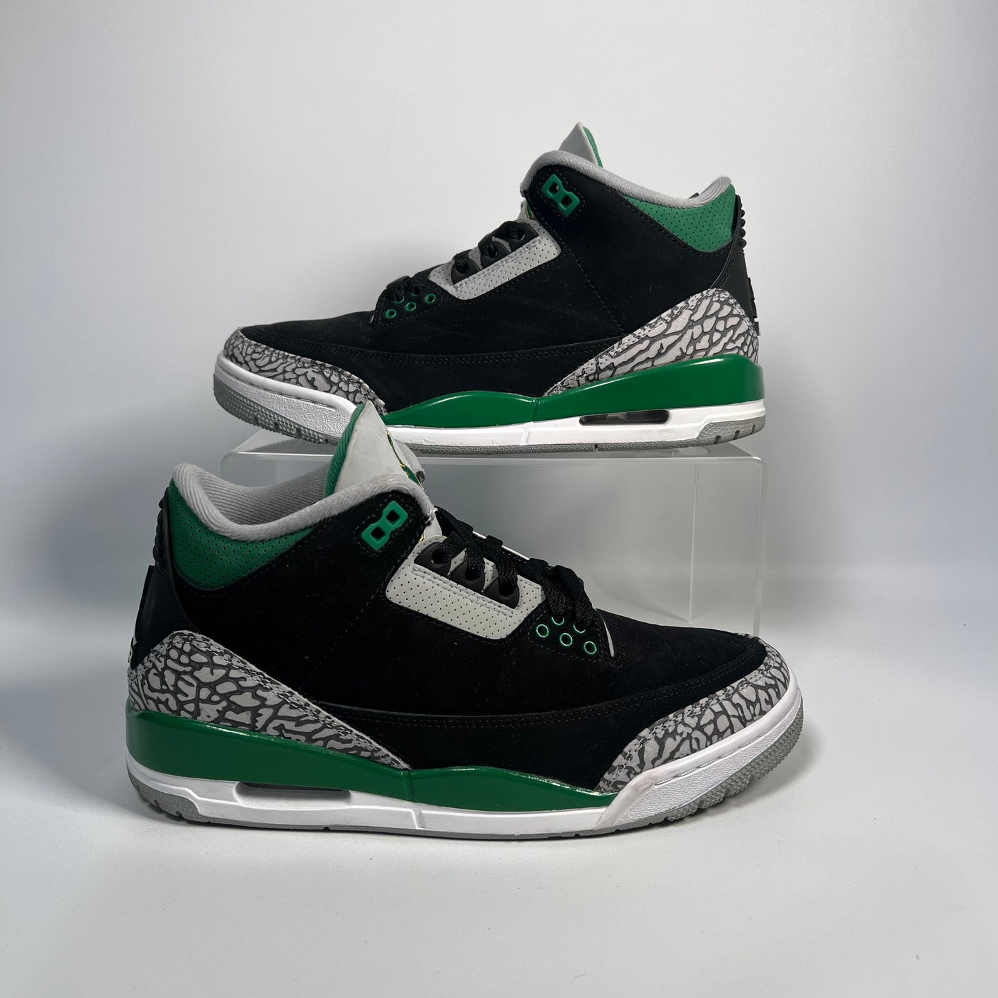 Jordan 3 Pine Green (2021) Size 8 USED s17610