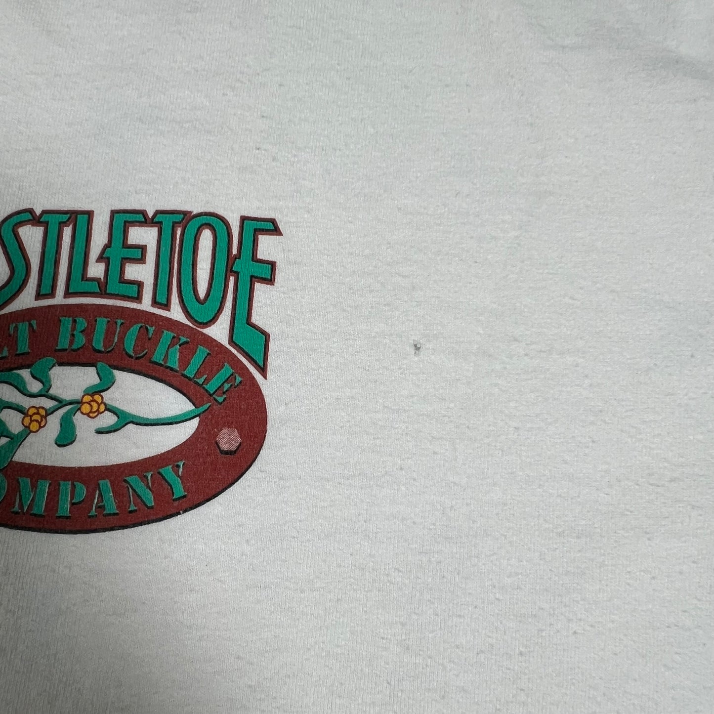 2005 Mistletoe Belt Buckle Company White Tee Size XL USED v16753