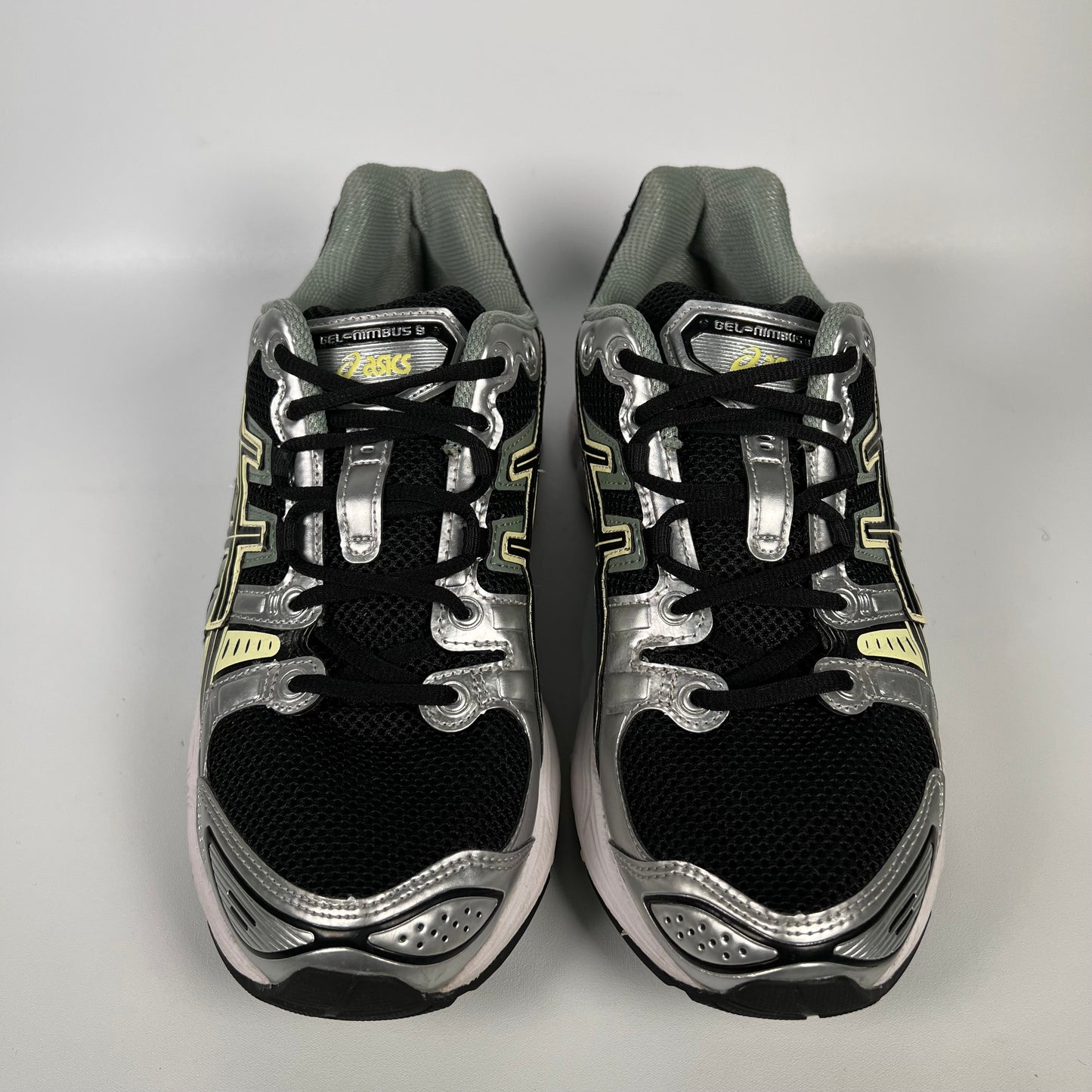 Asics Gel-Nimbus 9 Black Green Yellow Silver (2023) Size 10.5 USED s17858