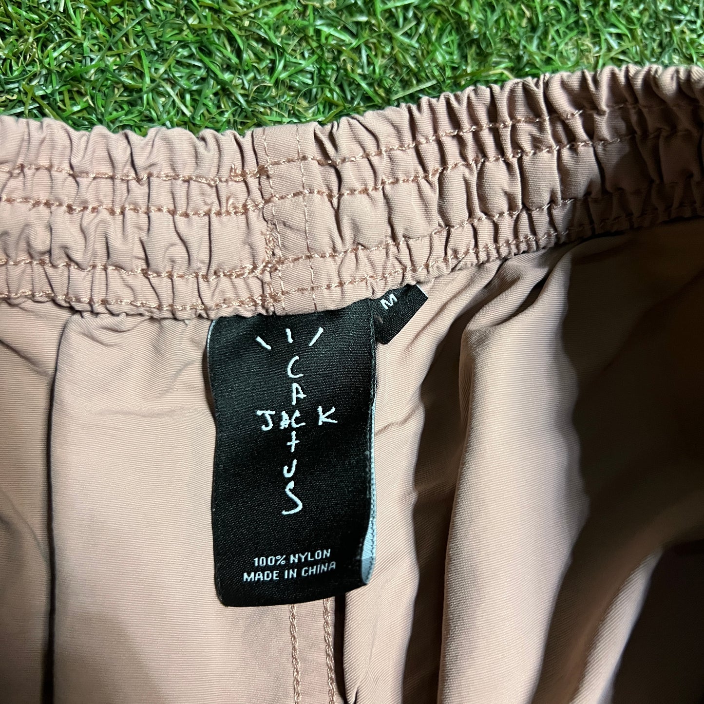 Travis Scott Cactus Jack For Mastermind Skull Shorts Washed Red Size Medium USED X14280
