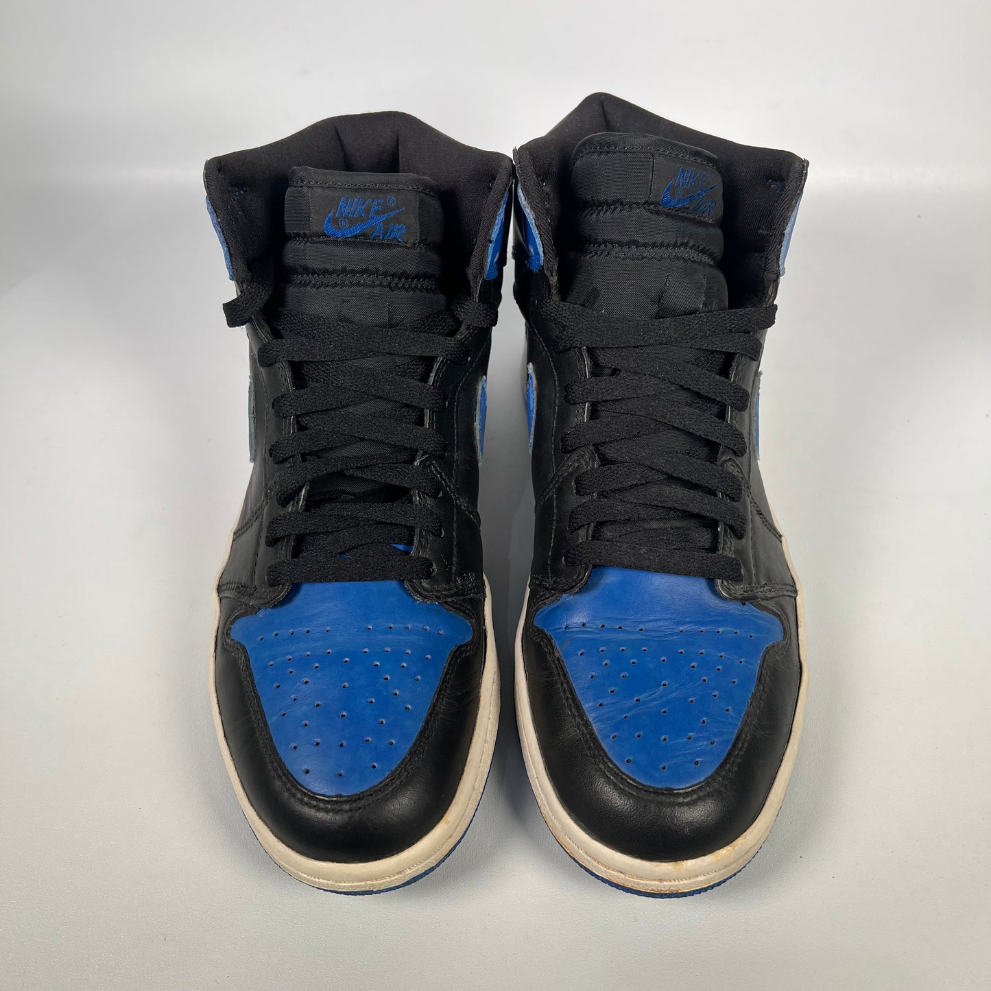 Jordan 1 Royal 2001 Size 8.5 USED s5053