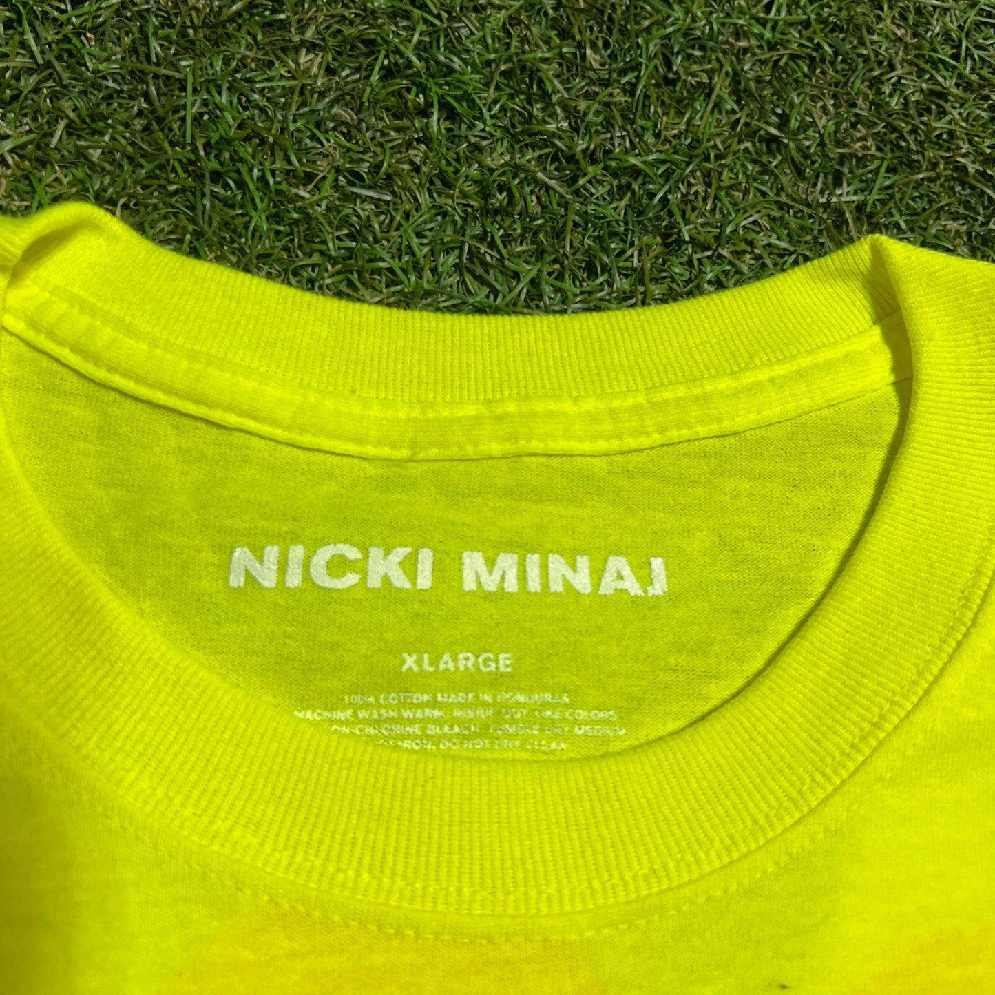 Nicki Minai "Stopped My Bag" Neon Yellow Tee Size XL NEW x13621