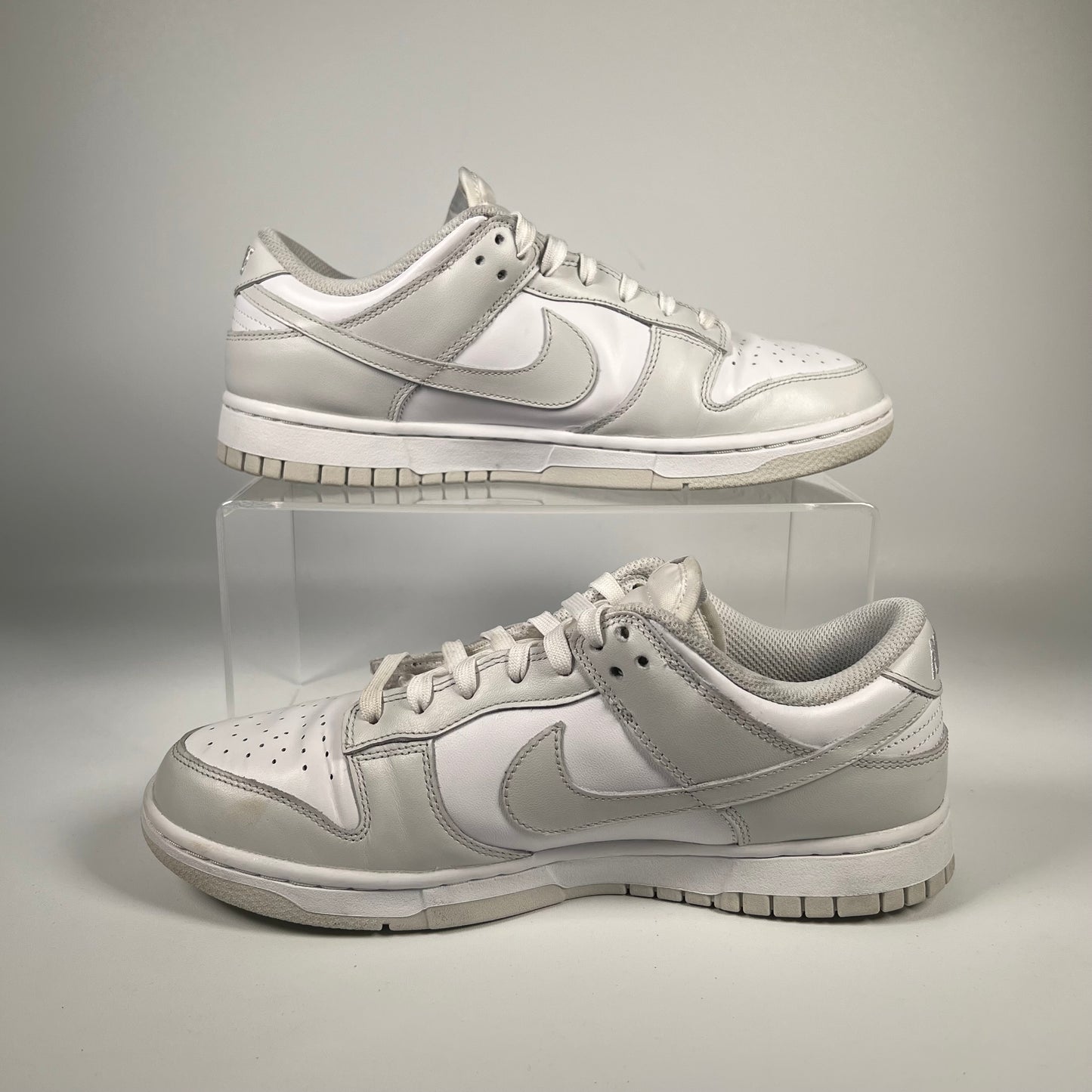 Nike Dunk Low Photon Dust Size 8.5m / 10w USED s17957