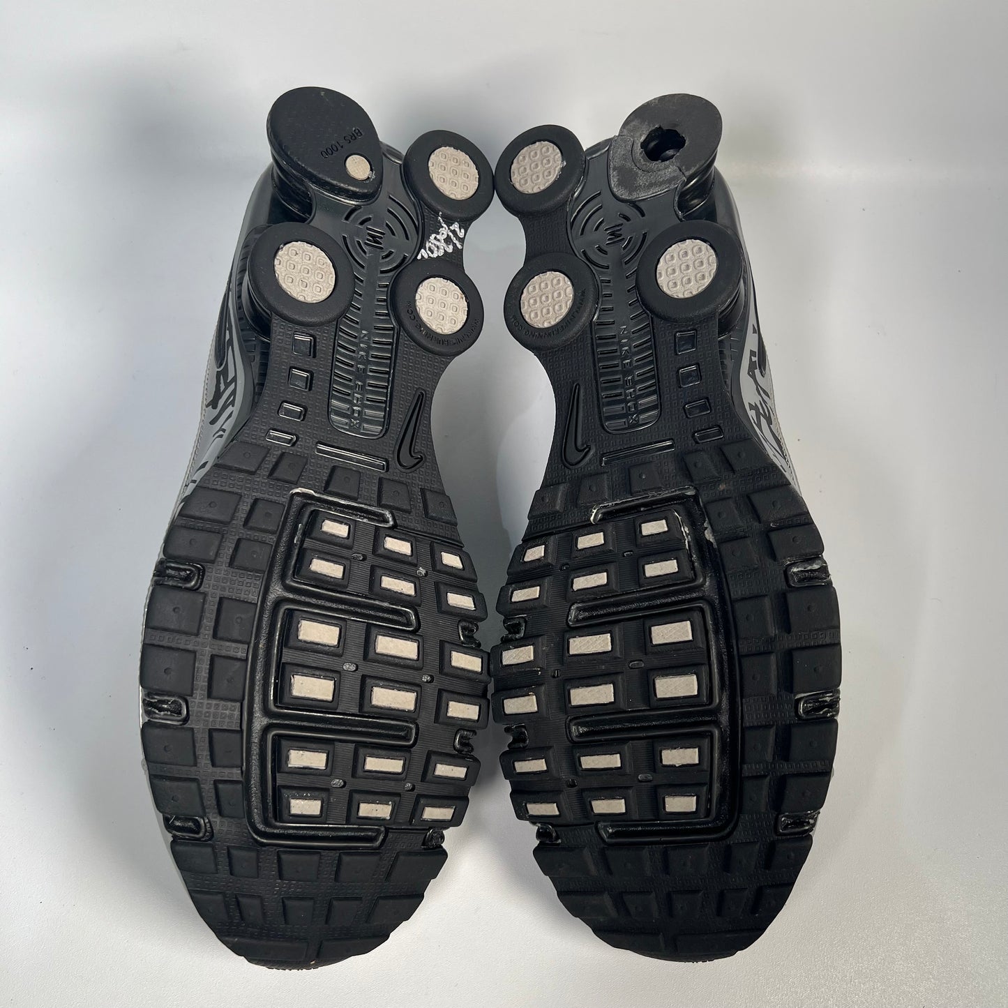 Nike Shox Black/Silver Graffiti (2007) Size 14 USED s17673