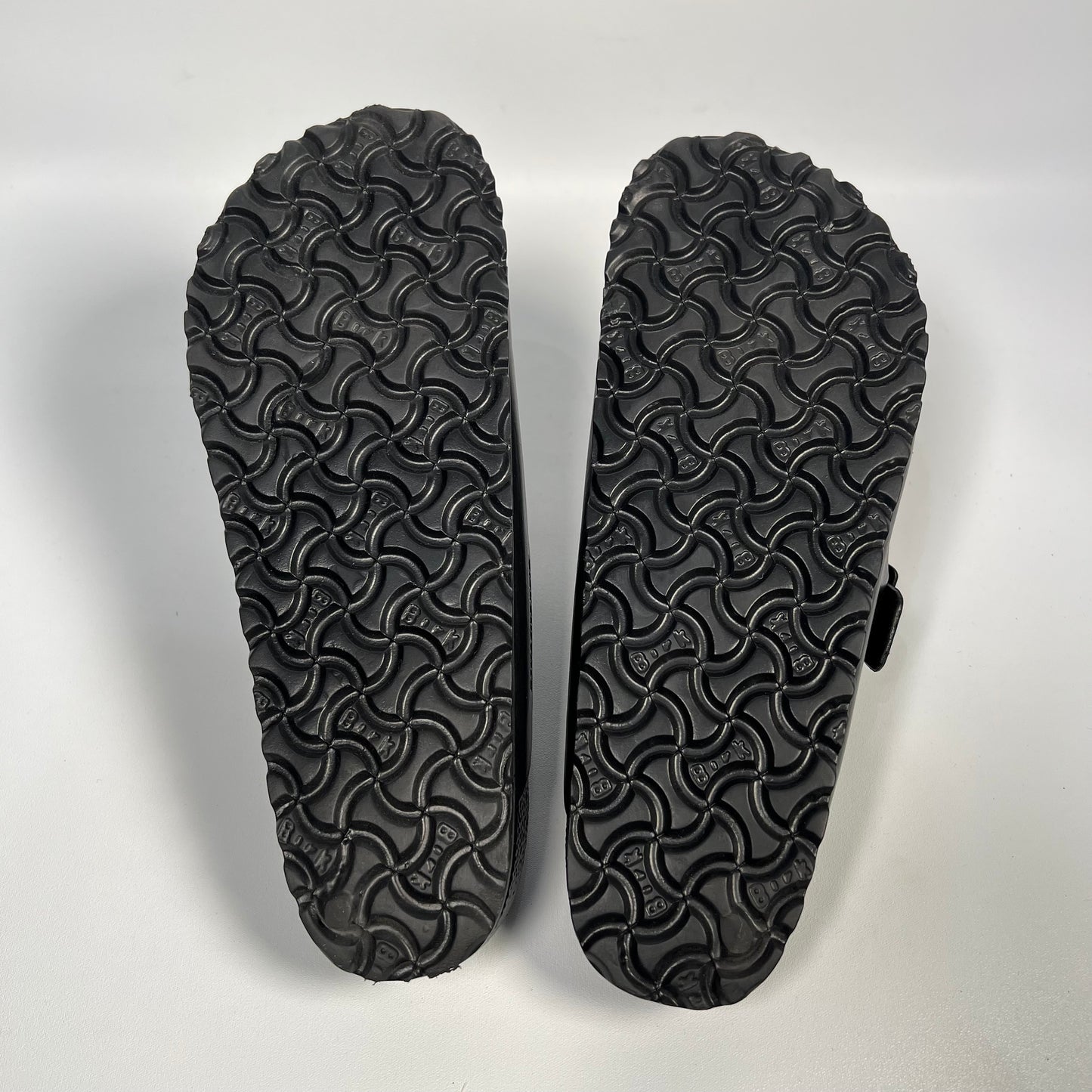 Birkenstock Arizona Black Size 8 USED s17745