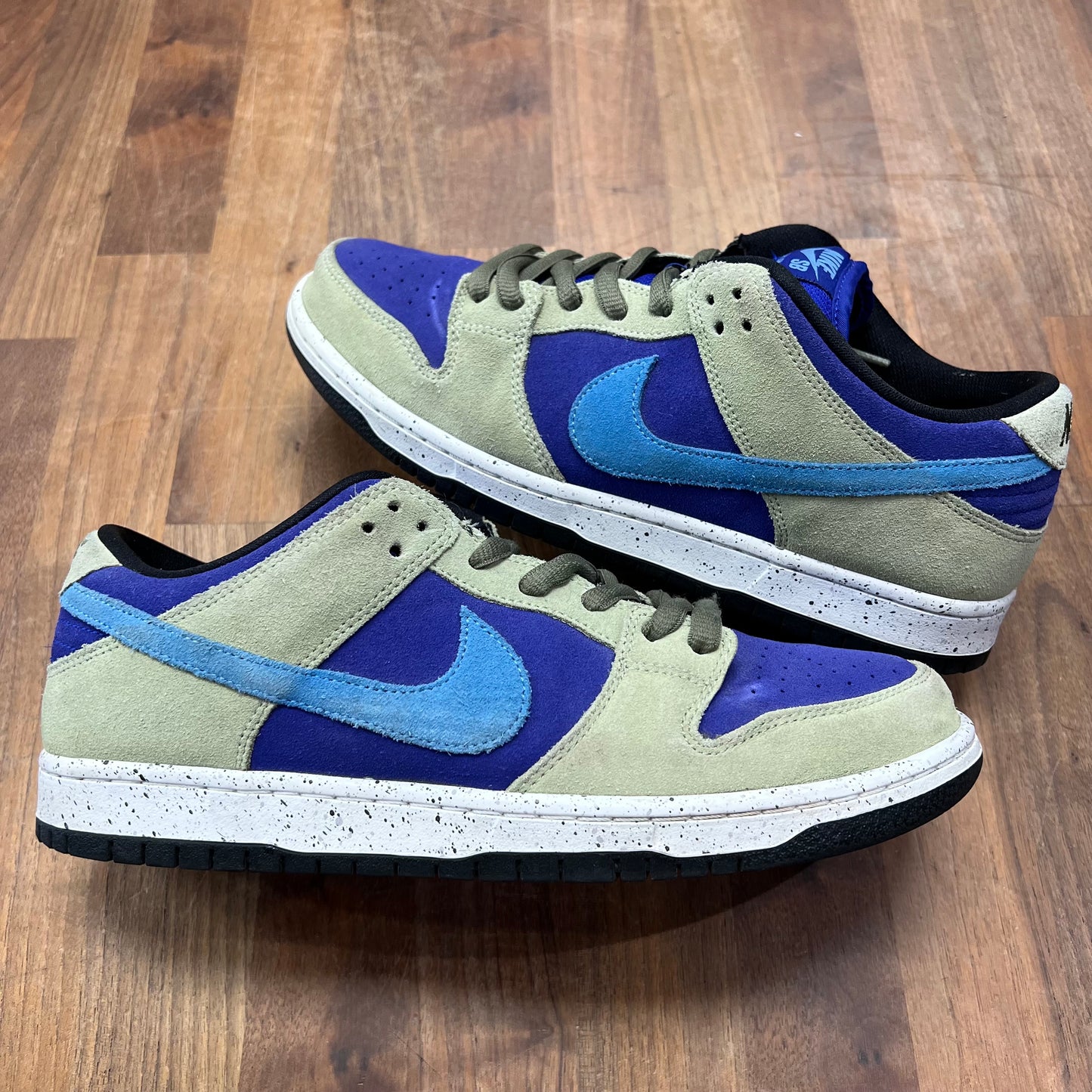 Nike SB Dunk Low ACG Celadon Size 10 USED s16936