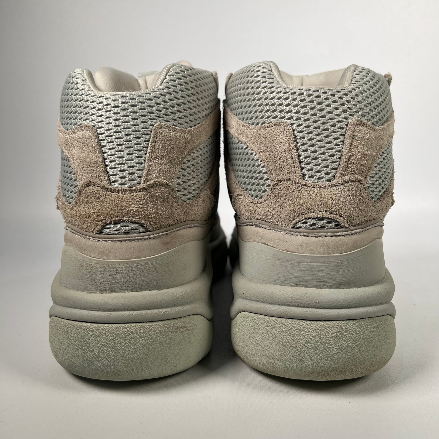 Yeezy Desert Boot Salt (2019) Size 9 USED s18112