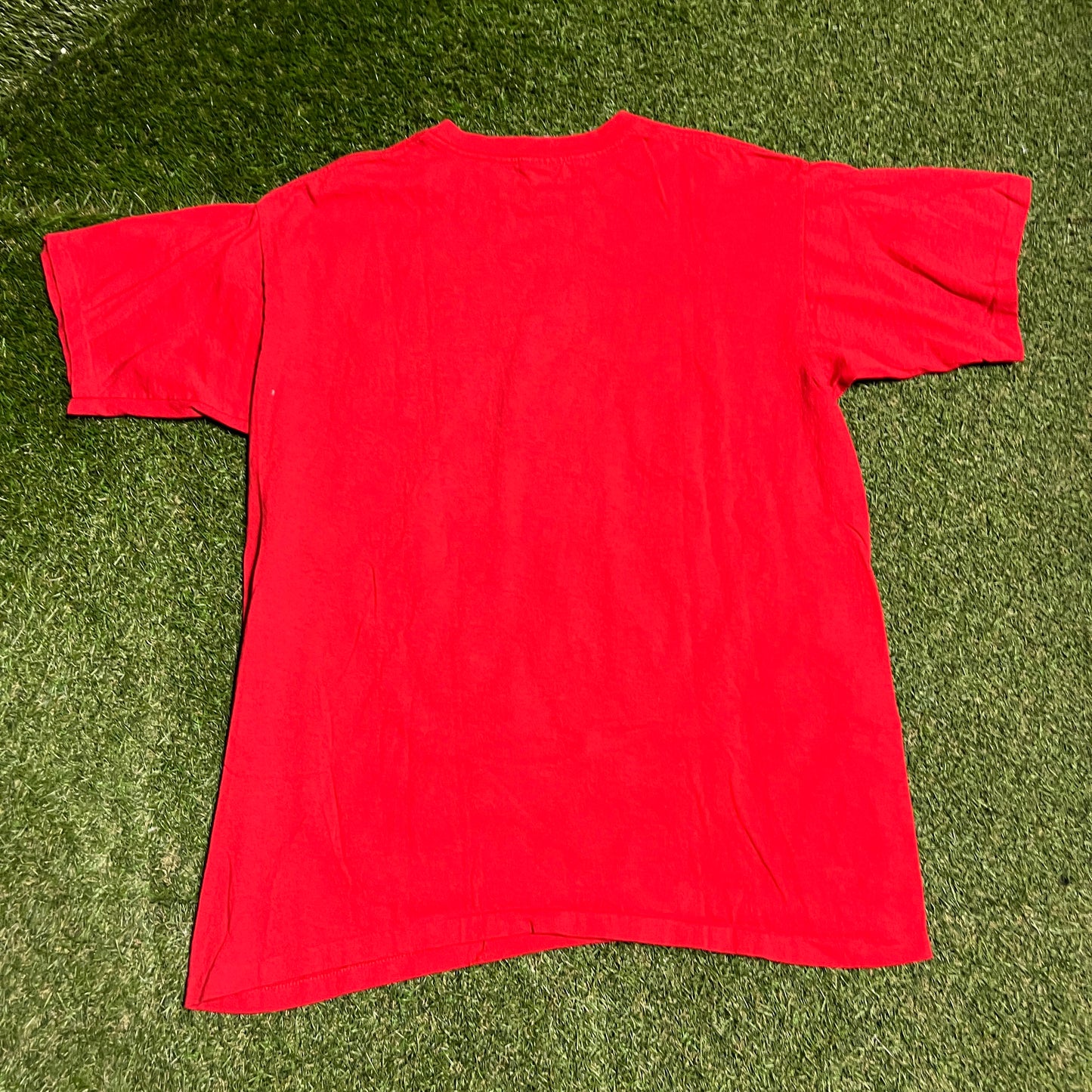 1992 Chicago Bulls Red Embroidered Locker Room Tee Size XL USED v16304