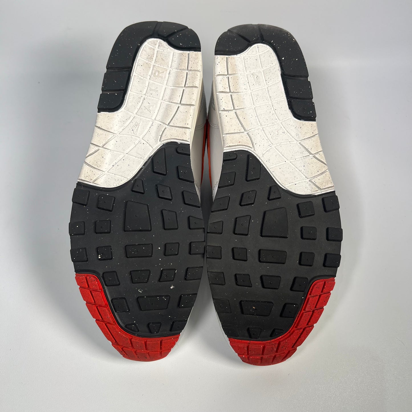 Nike Air Max 1 Hot Sauce (2024) Size 12 USED s17297