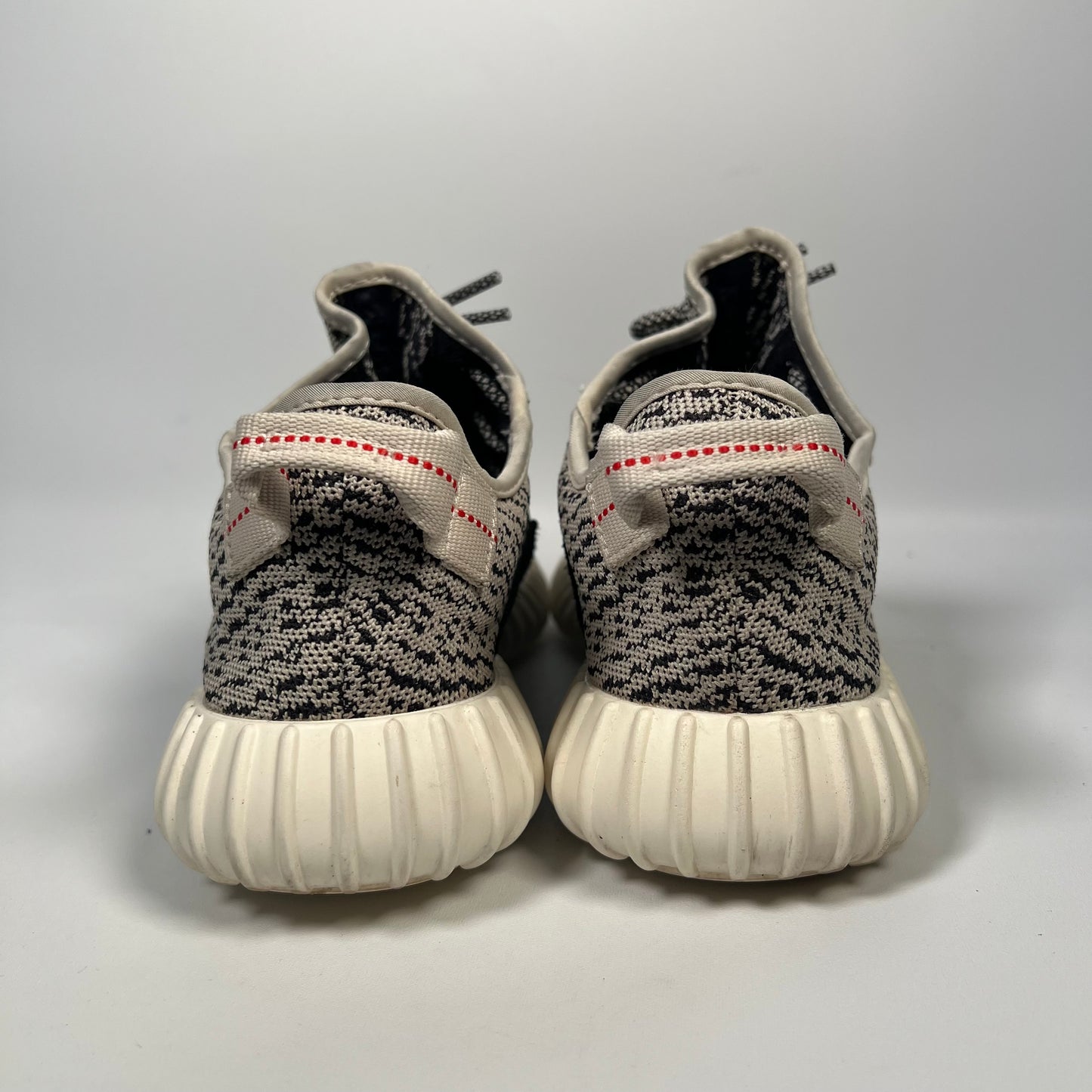 Yeezy Boost 350 Turtledove (2022) Size 9 USED s17647