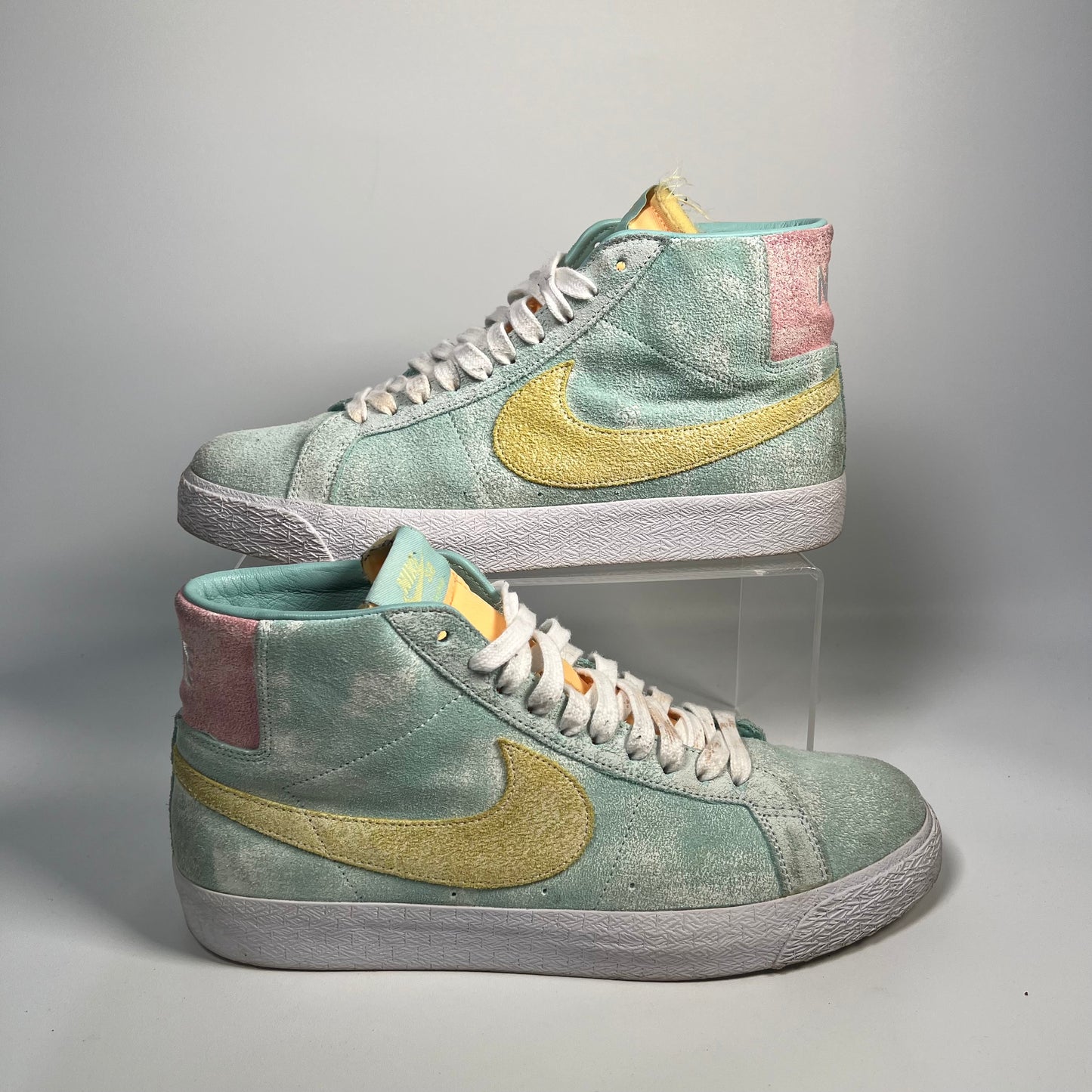 Nike Sb Blazer Mid Faded Light Dew Size 11 USED S17143