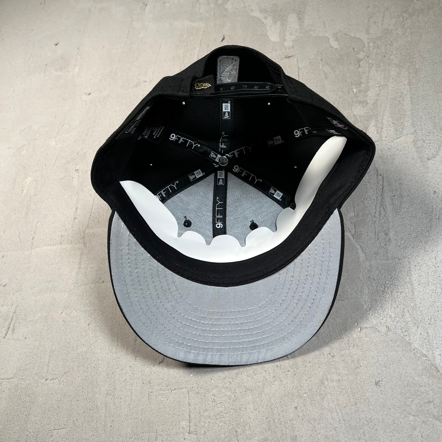 New York Knicks 2026 NBA Finals Champs Black Snapback NEW v19671