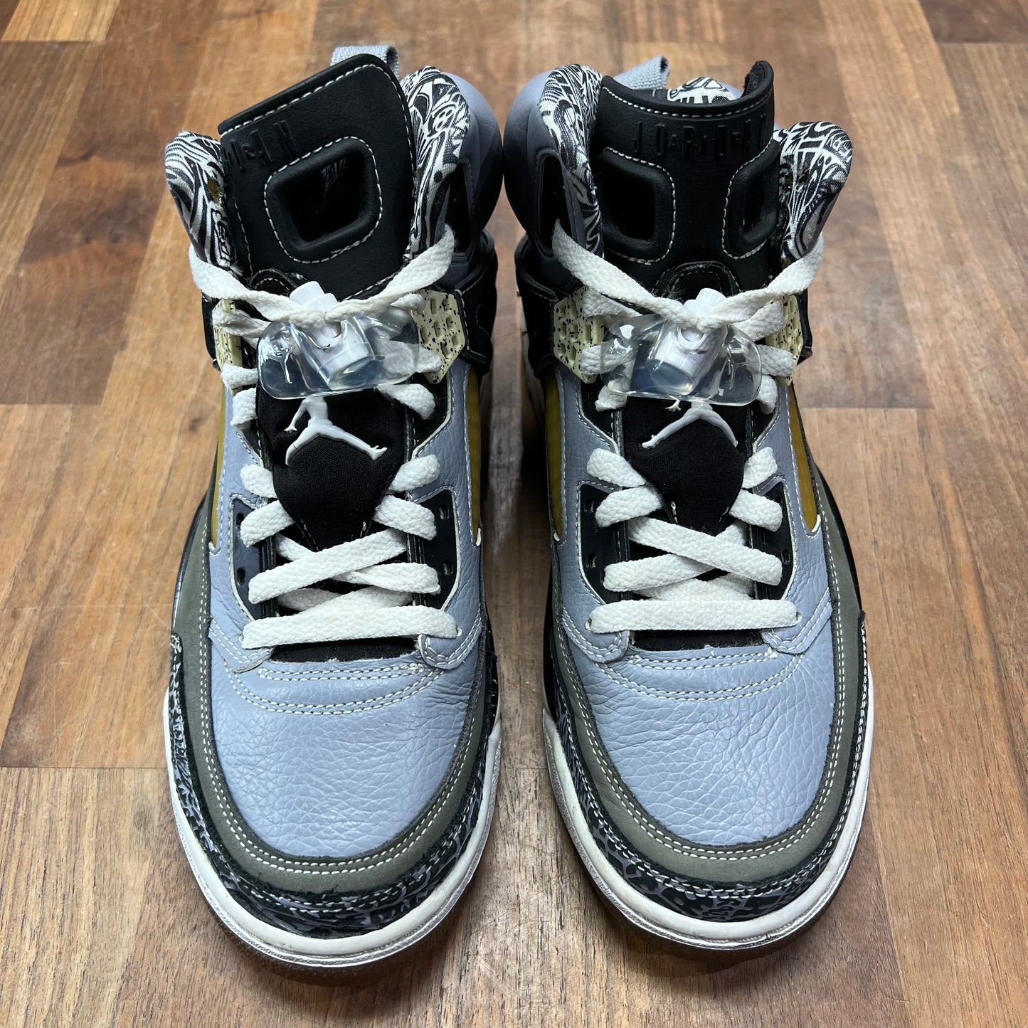 Jordan Spizike Cool Grey 2010 Size 8 USED S17117