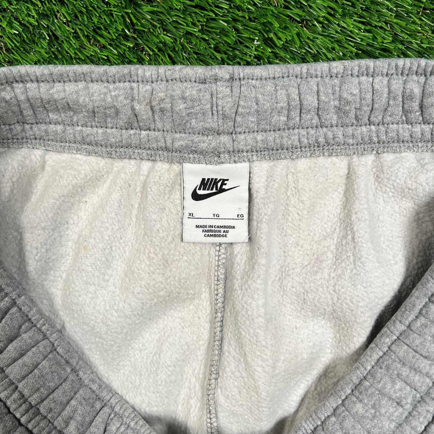 Nike Cargo Grey Sweatpants Size XL USED v18589
