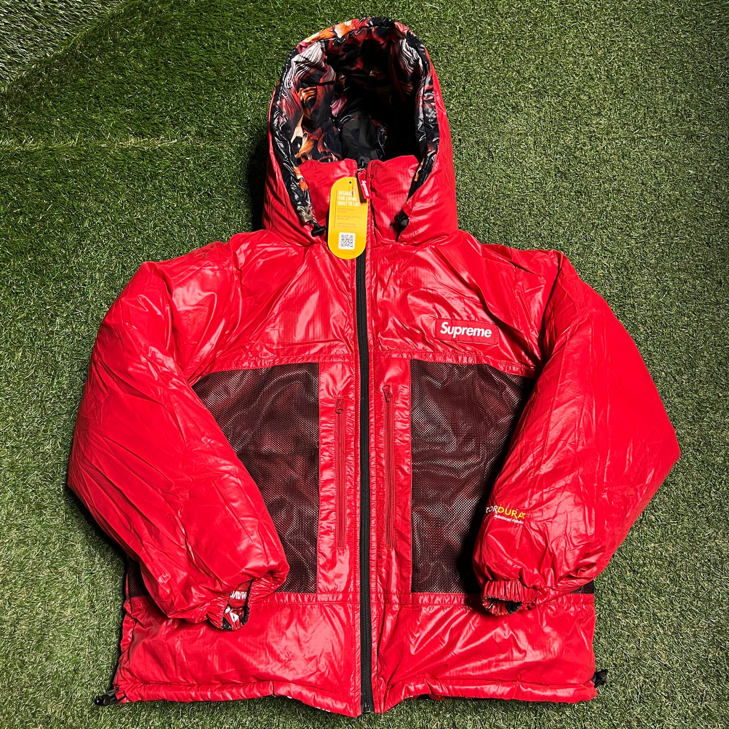 Supreme Reversible Featherweight Down Red Puffy Jacket Size Small NEW x13889