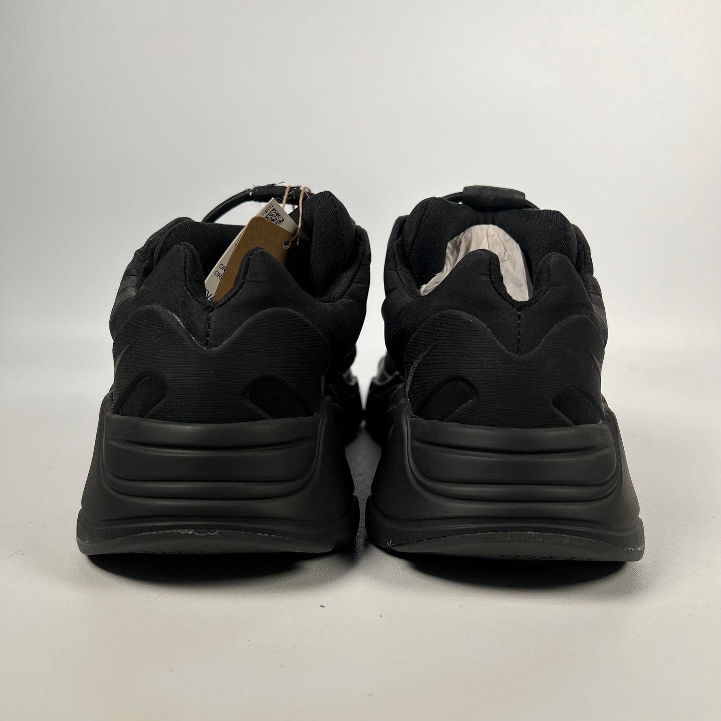 Yeezy 700 Triple Black (2020) Size 6.5 NEW s18664