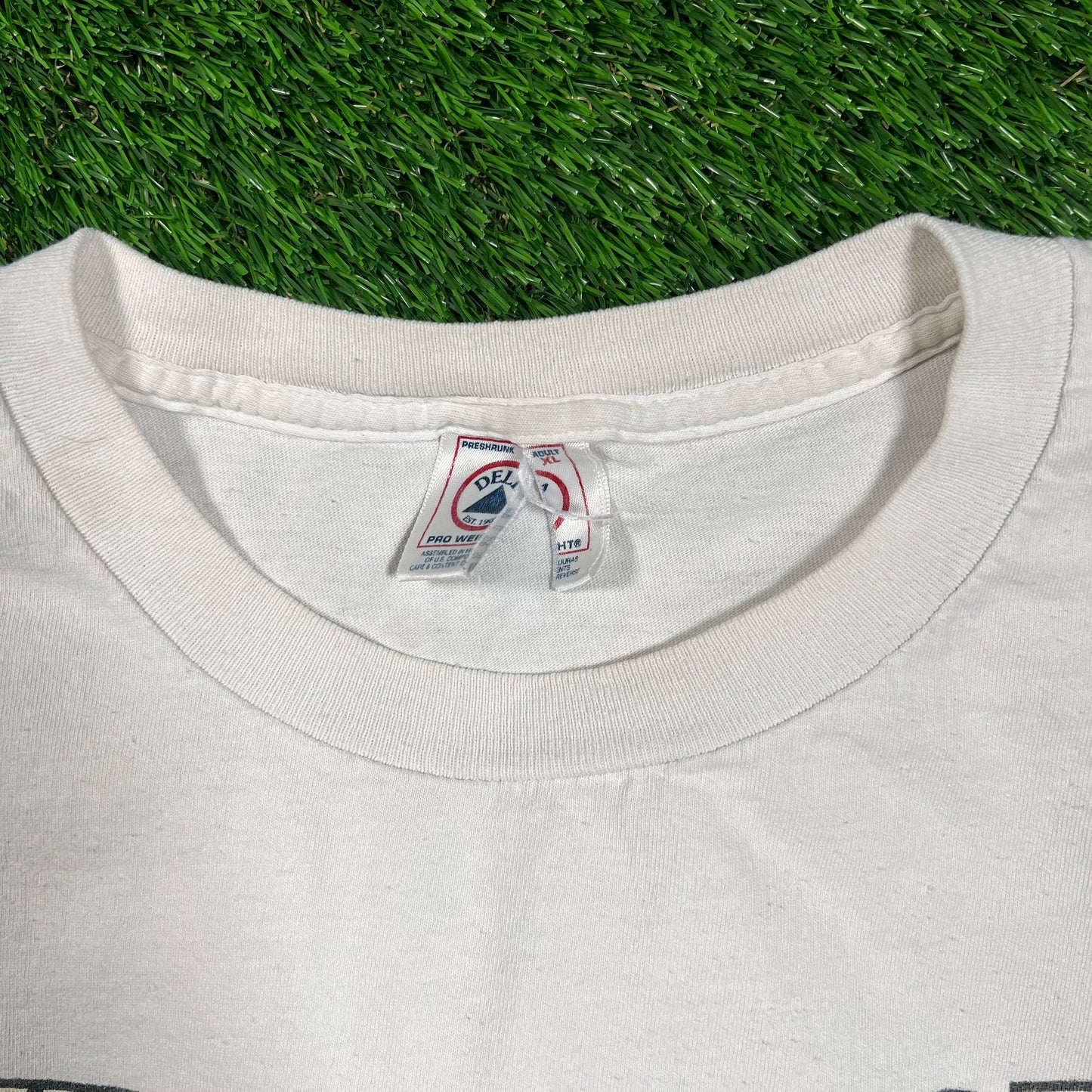 1999 MBNA Gold 400 Racing White Tee Size XL USED v18499