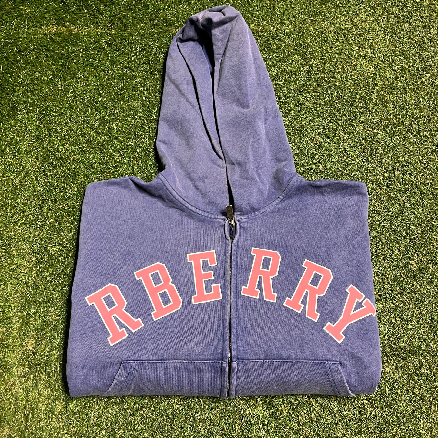 GV Gallery Raspberry VIP Purple Zip Up Hoodie Size Medium NEW x13958
