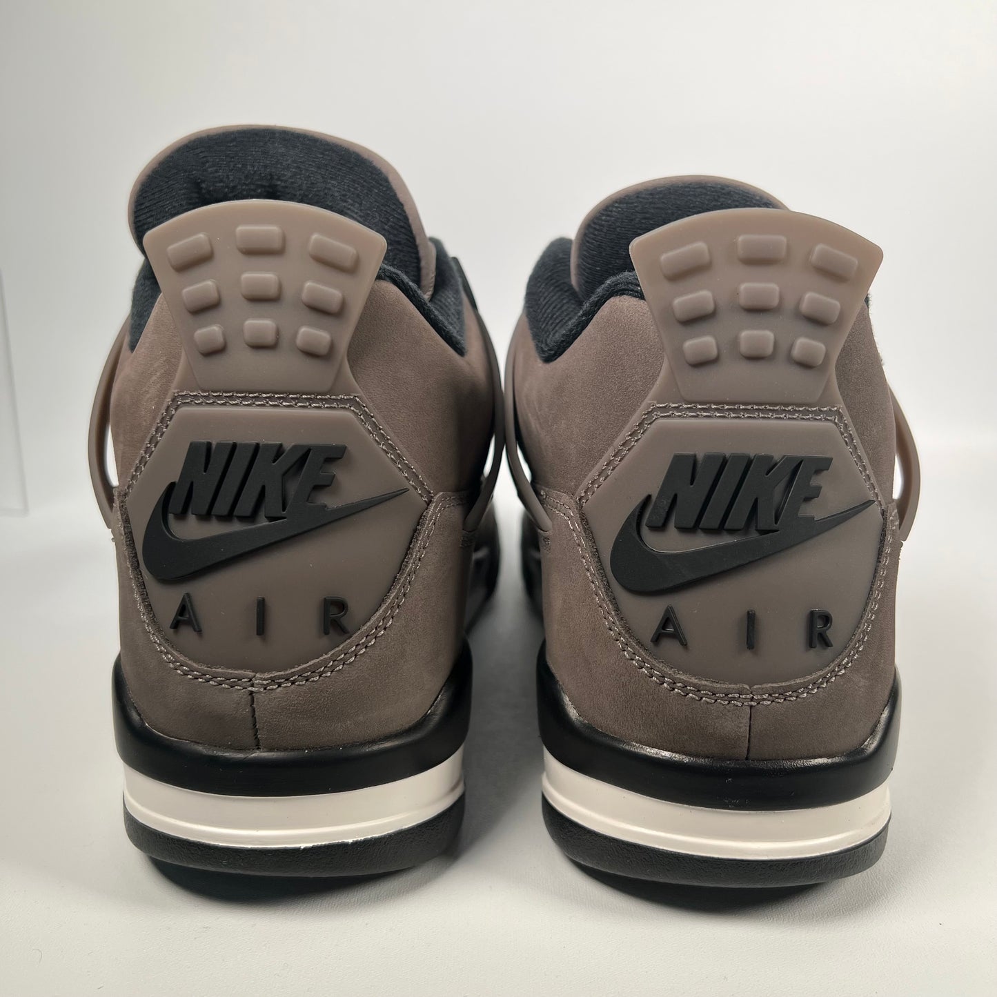 Jordan 4 Cave Stone (2025) Size 9.5 NEW S18300