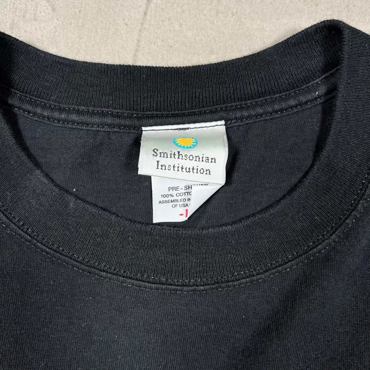 Y2K National Air and Space Museum Black Tee Size Large USED v20074