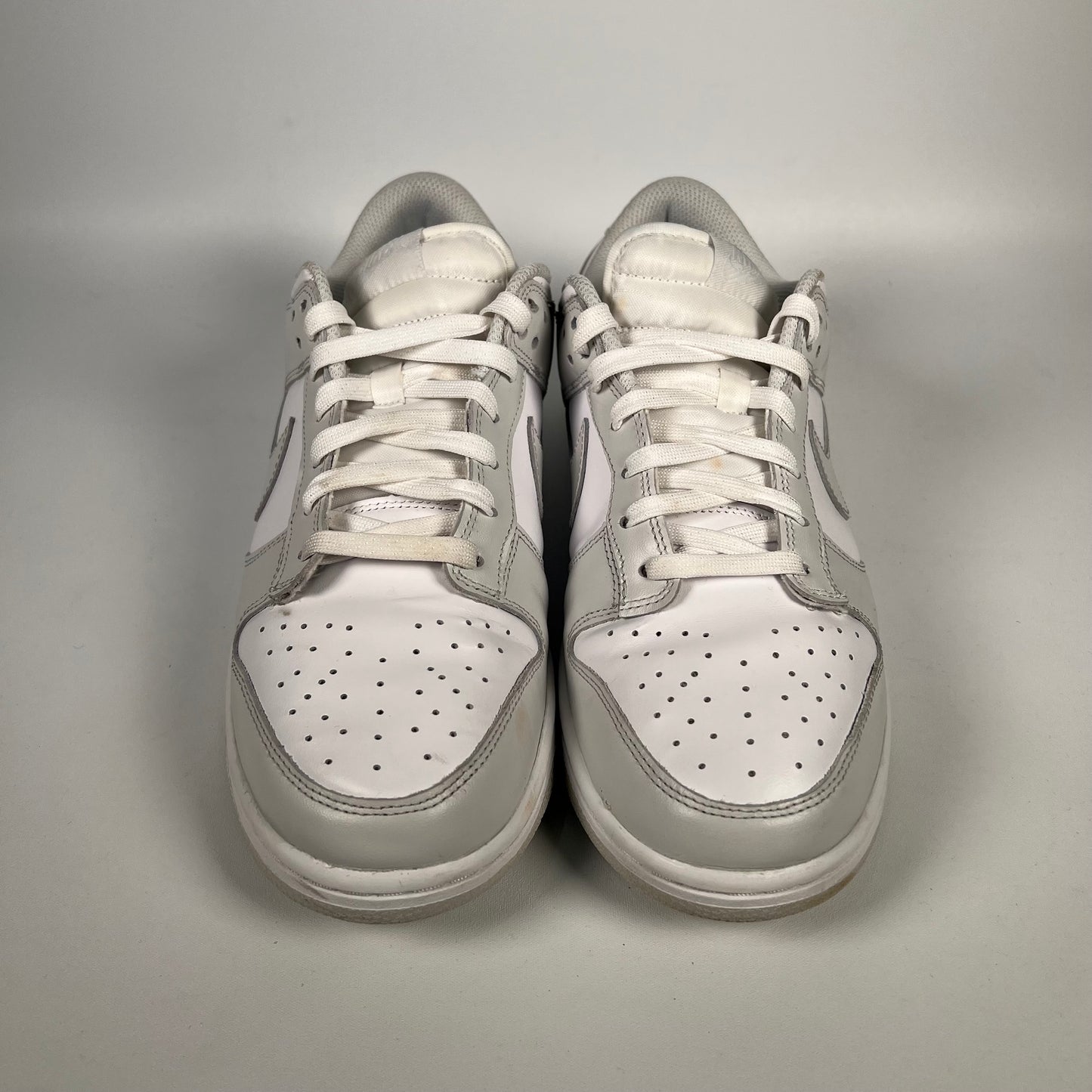 Nike Dunk Low Photon Dust Size 8.5m / 10w USED s17957