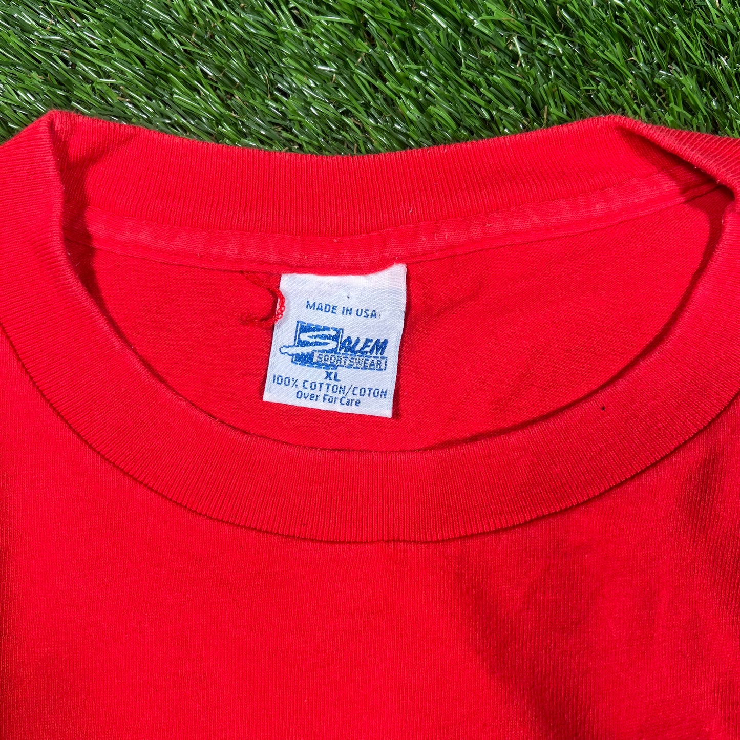 1993 Joe Montana Kansas City Chiefs Cartoon Red Tee Size XL USED v17802