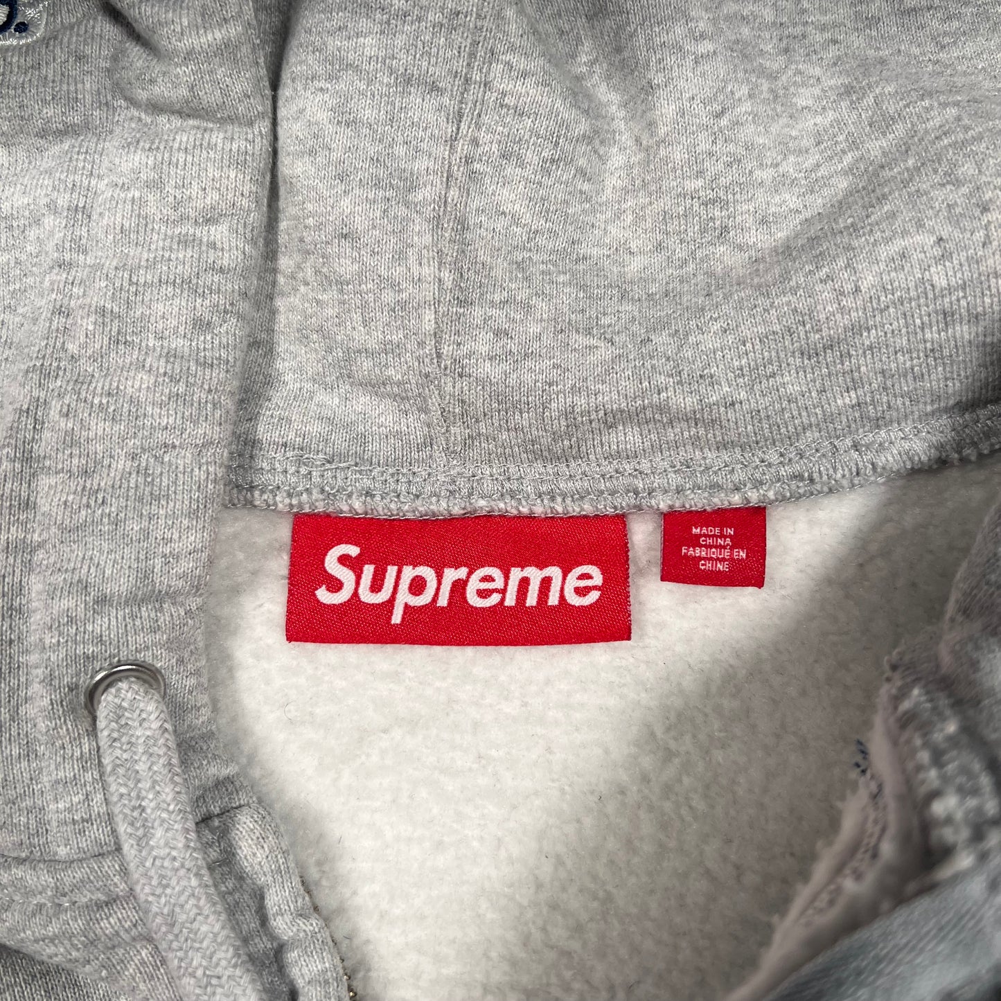 Supreme League Champs Grey Zip Up Hoodie Size Large USED x17400