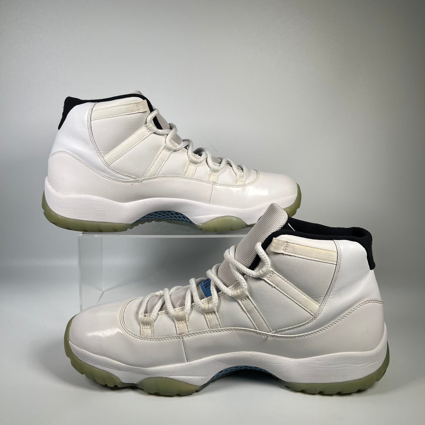 Jordan 11 Legend Blue (2014) Size 13 USED s17949